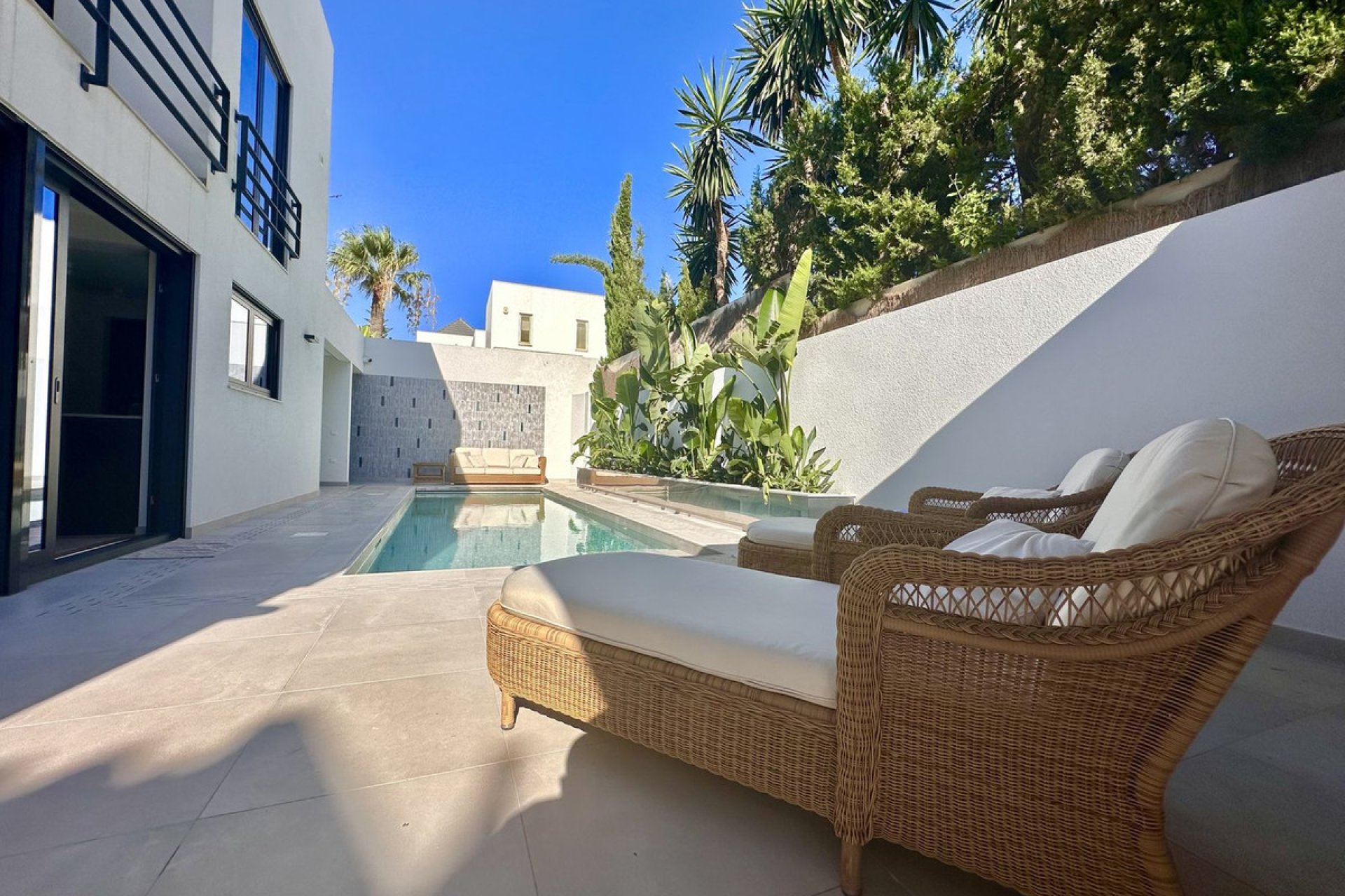 Resale - House - Detached Villa - Marbella - Puerto Banús