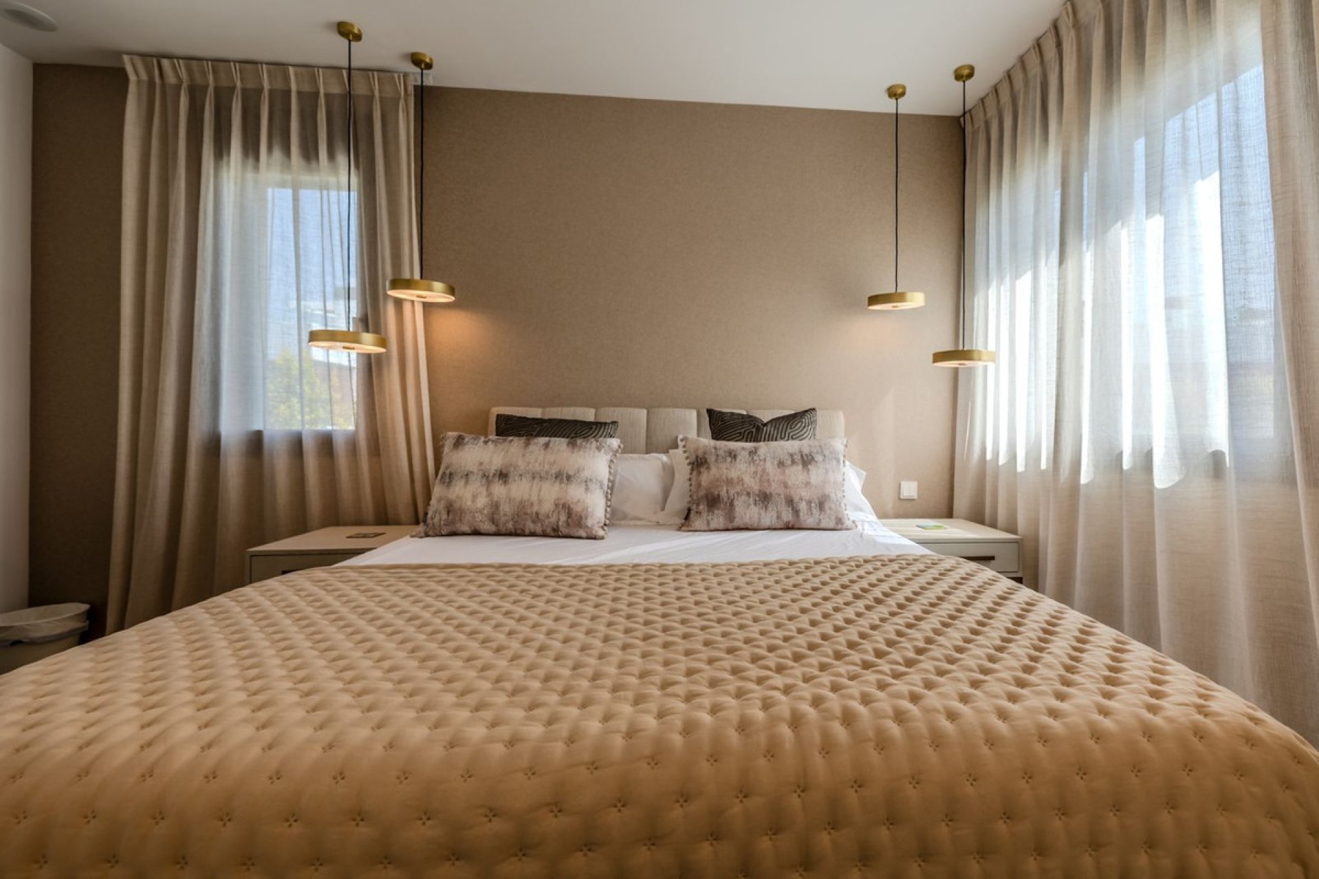 Resale - House - Detached Villa - Marbella - Puerto Banús