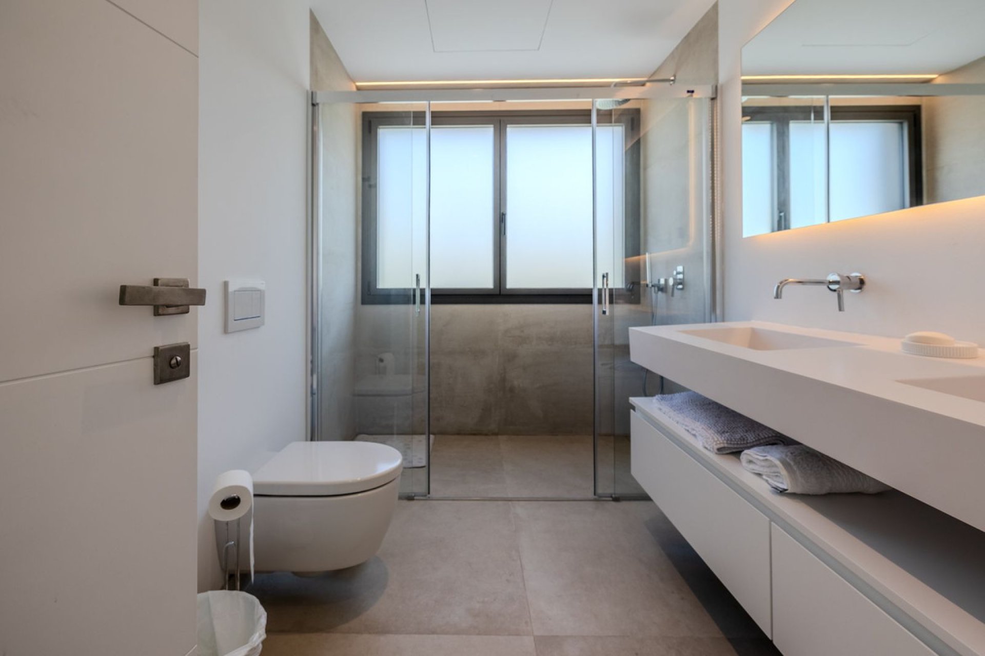 Resale - House - Detached Villa - Marbella - Puerto Banús