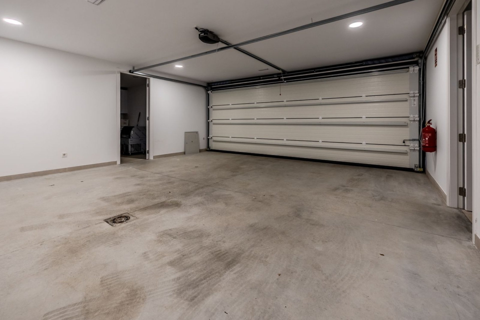 Resale - House - Detached Villa - Marbella - Puerto Banús