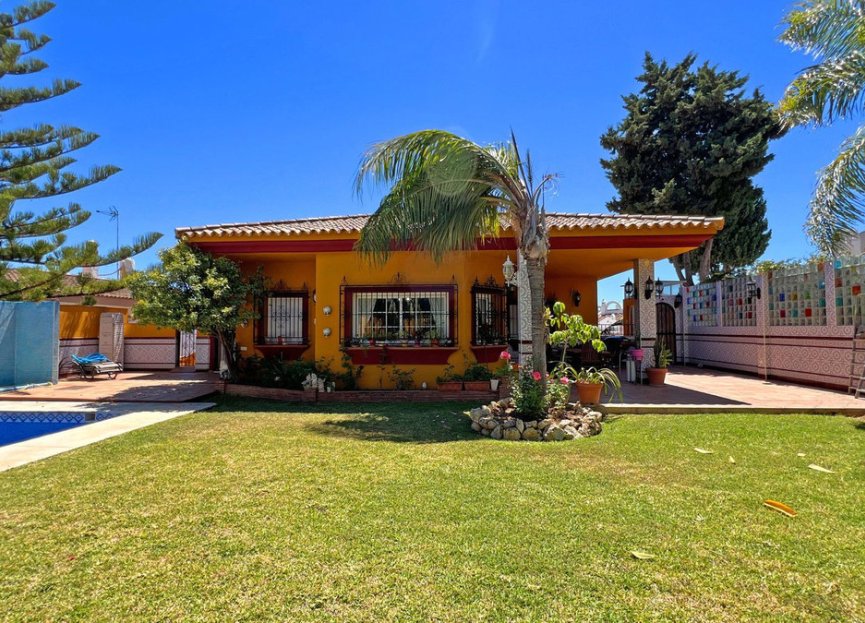 Resale - House - Detached Villa - Marbella - Reserva de Marbella