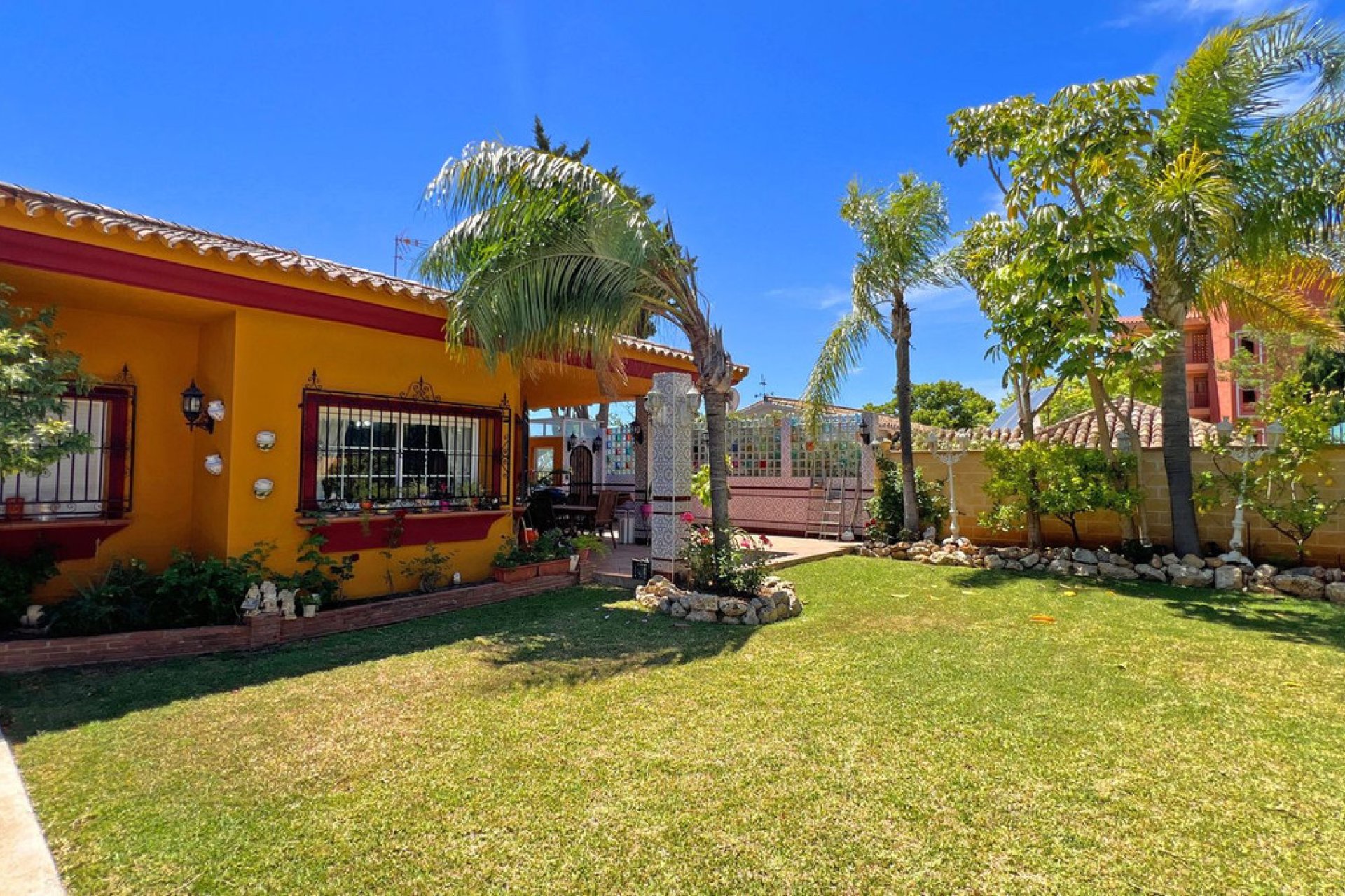 Resale - House - Detached Villa - Marbella - Reserva de Marbella