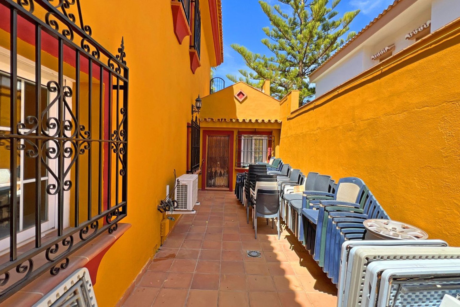 Resale - House - Detached Villa - Marbella - Reserva de Marbella