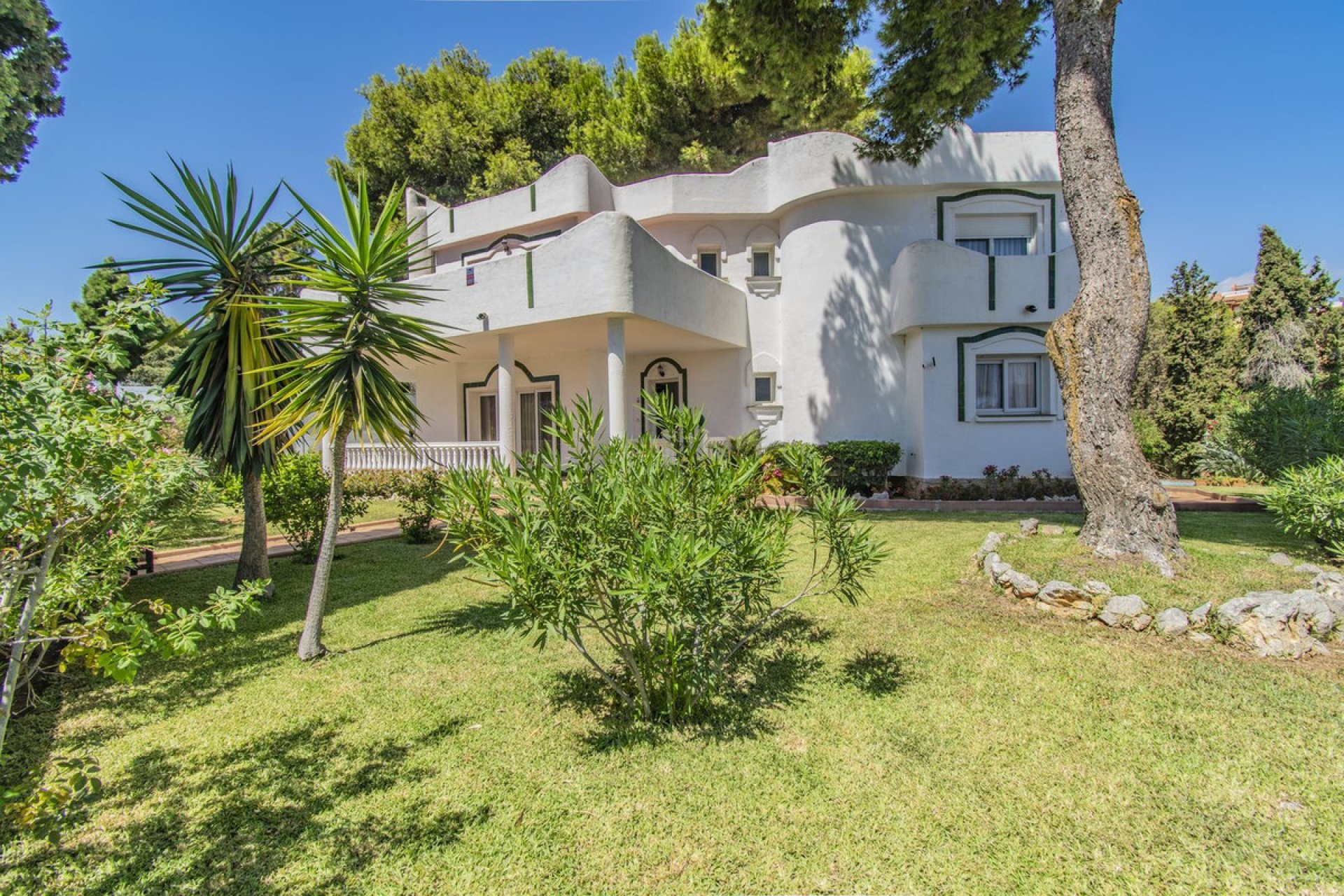 Resale - House - Detached Villa - Marbella - Reserva de Marbella