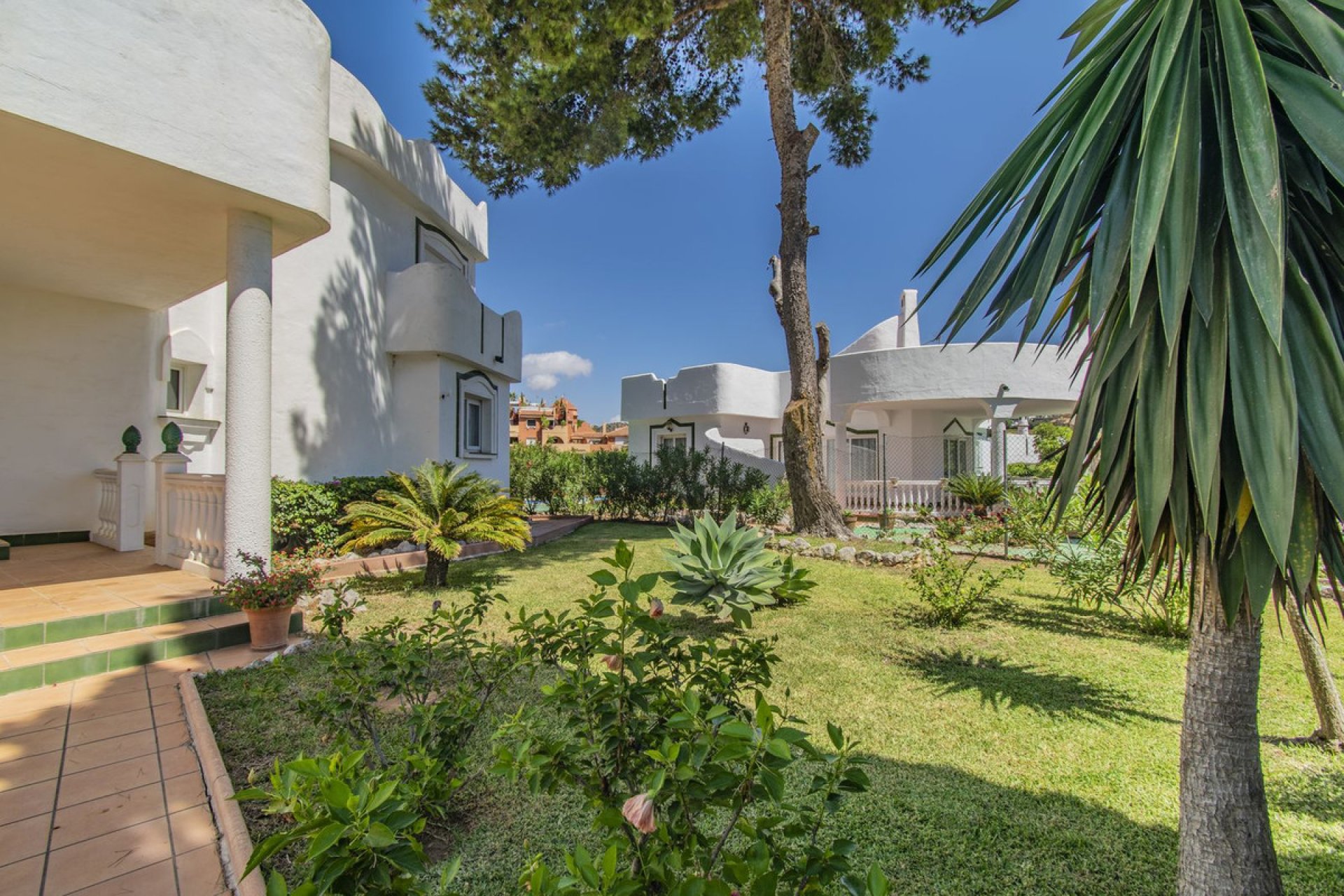 Resale - House - Detached Villa - Marbella - Reserva de Marbella