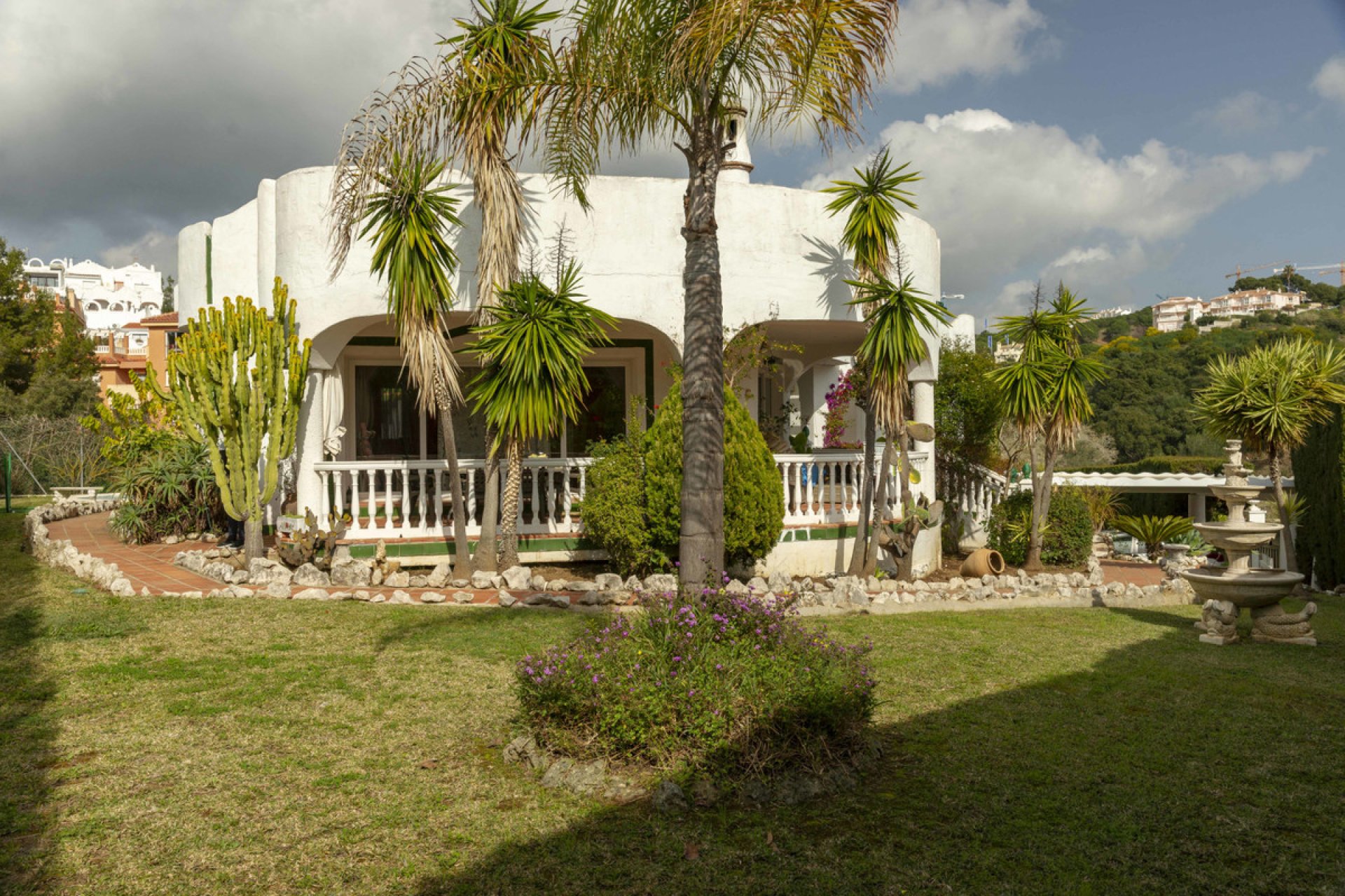 Resale - House - Detached Villa - Marbella - Reserva de Marbella