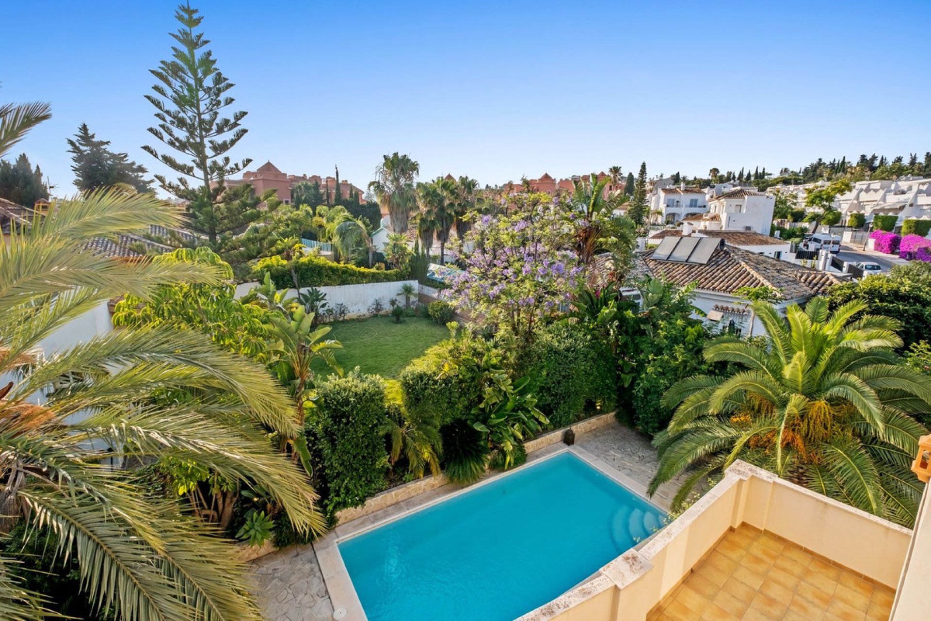 Resale - House - Detached Villa - Marbella - Reserva de Marbella