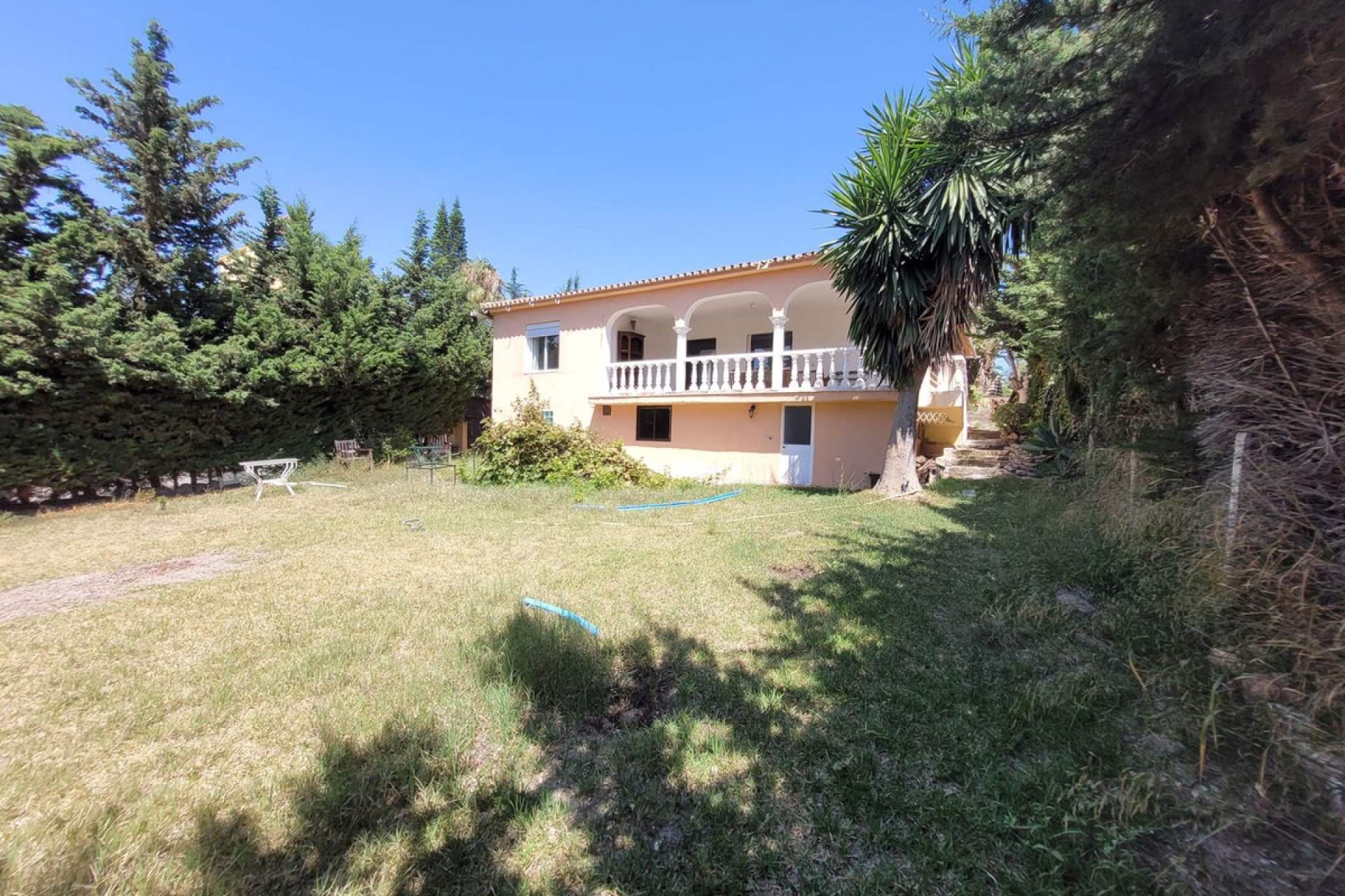 Resale - House - Detached Villa - Marbella - Río Real