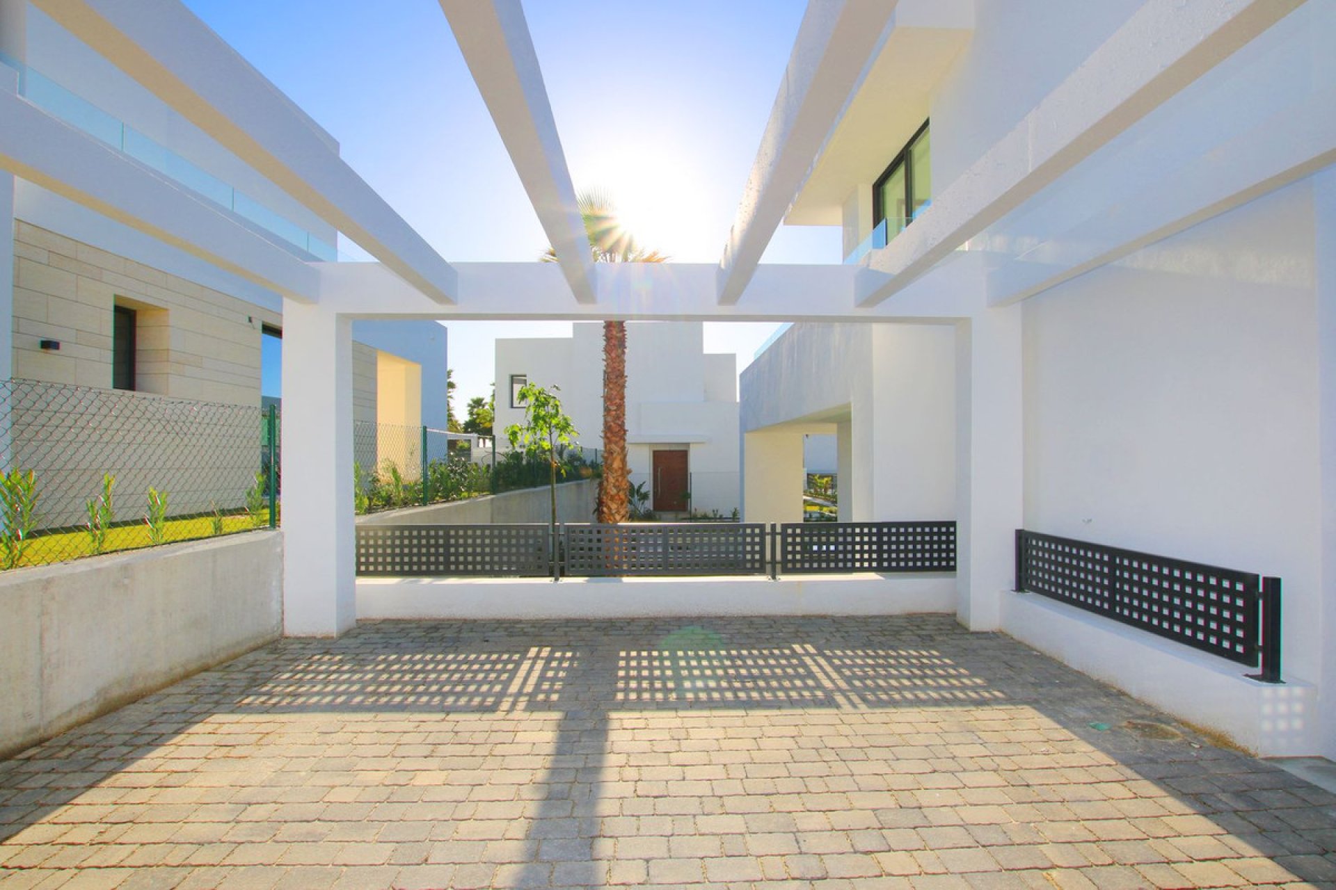 Resale - House - Detached Villa - Marbella - Río Real