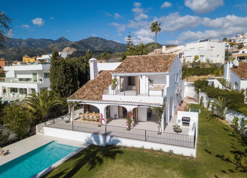 Resale - House - Detached Villa - Marbella - Río Real