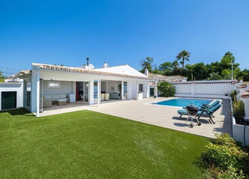 Resale - House - Detached Villa - Marbella - San Pedro De Alcantara