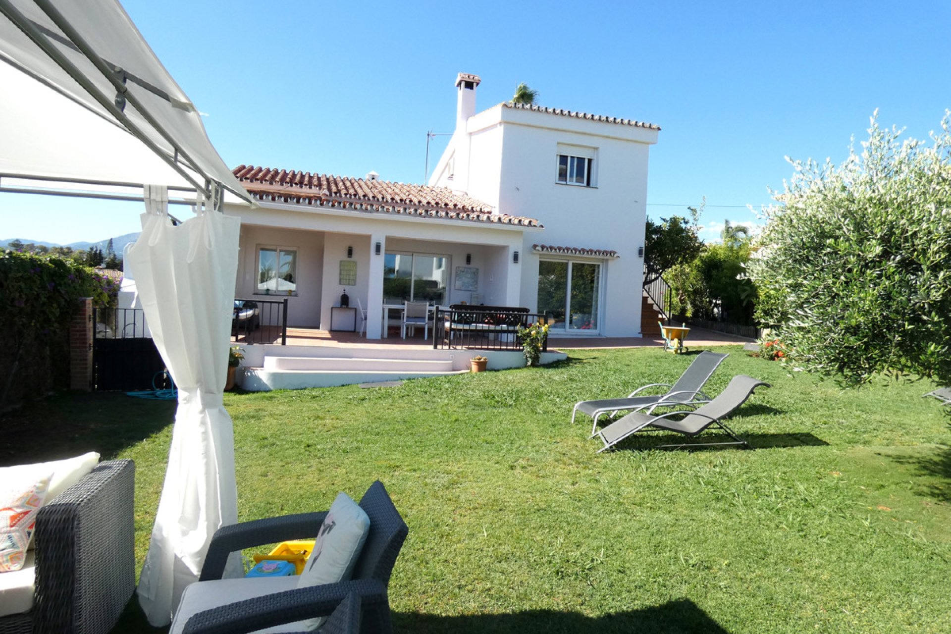 Resale - House - Detached Villa - Marbella - San Pedro De Alcantara