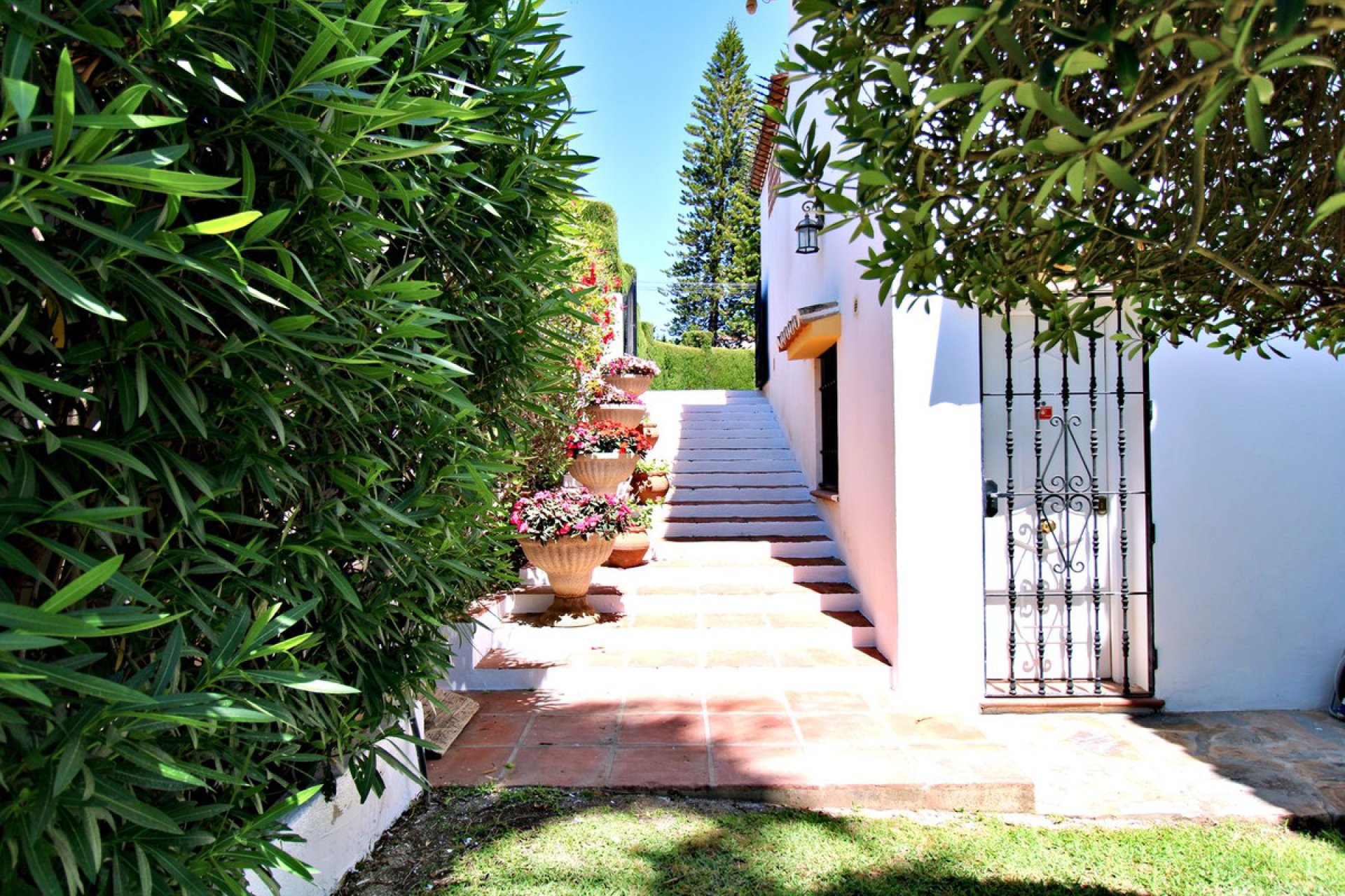 Resale - House - Detached Villa - Marbella - San Pedro De Alcantara