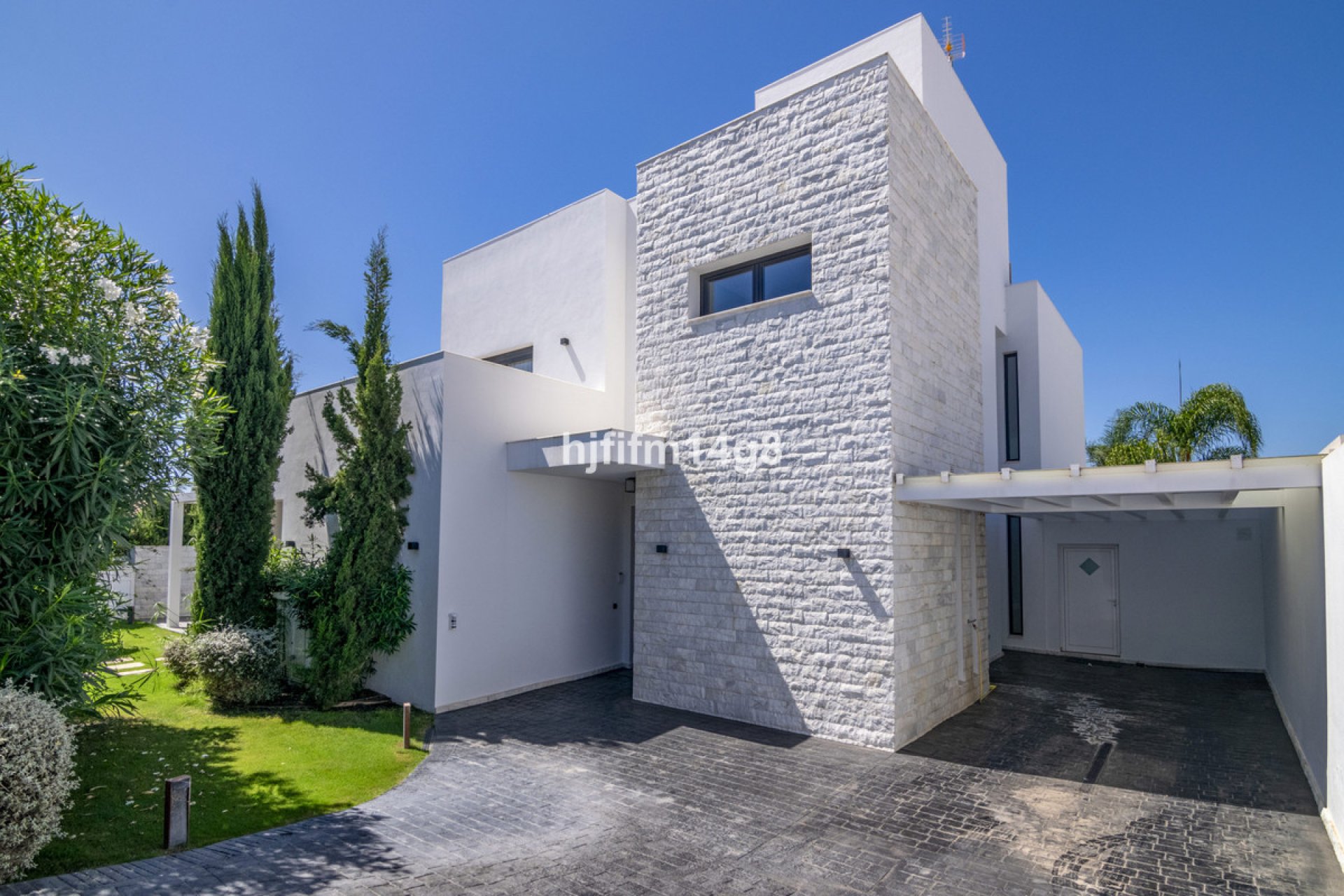 Resale - House - Detached Villa - Marbella - San Pedro De Alcantara