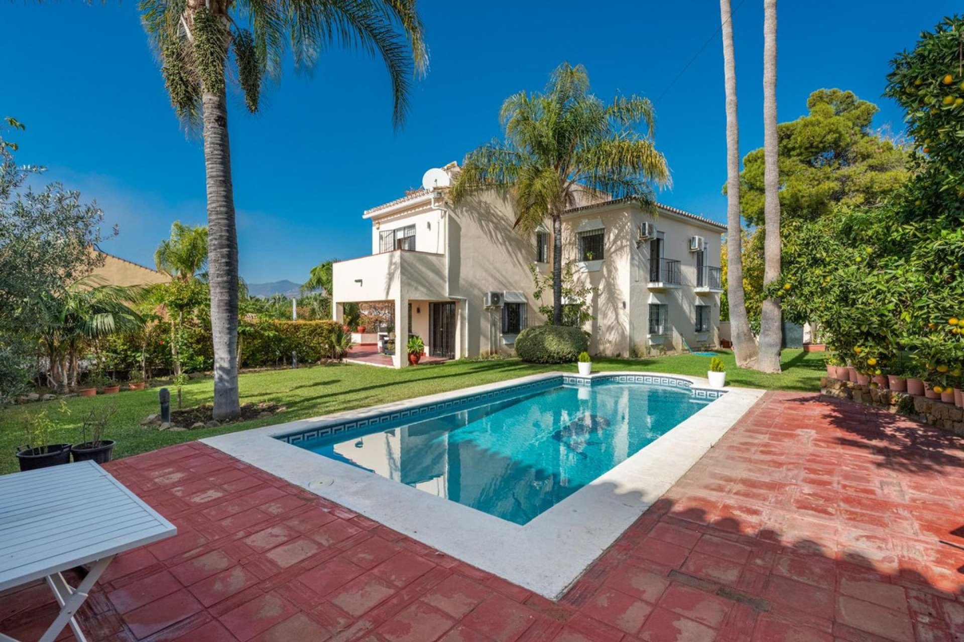 Resale - House - Detached Villa - Marbella - San Pedro De Alcantara