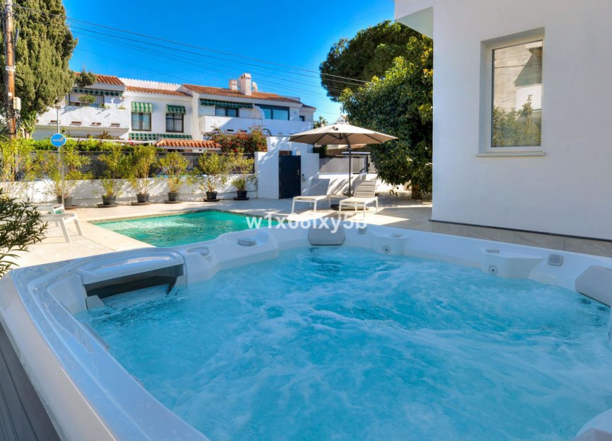 Resale - House - Detached Villa - Marbella - San Pedro De Alcantara