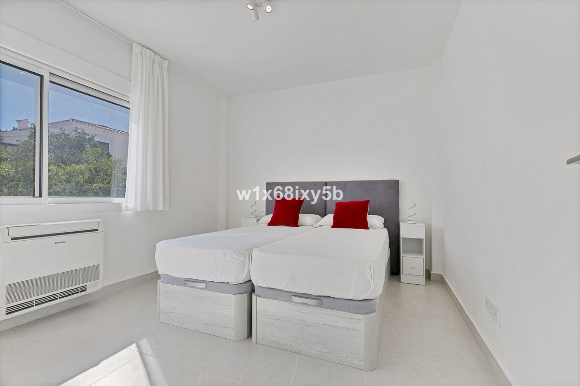 Resale - House - Detached Villa - Marbella - San Pedro De Alcantara