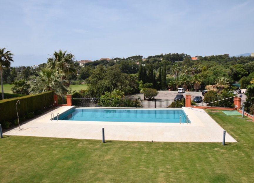 Resale - House - Detached Villa - Marbella - Santa Clara