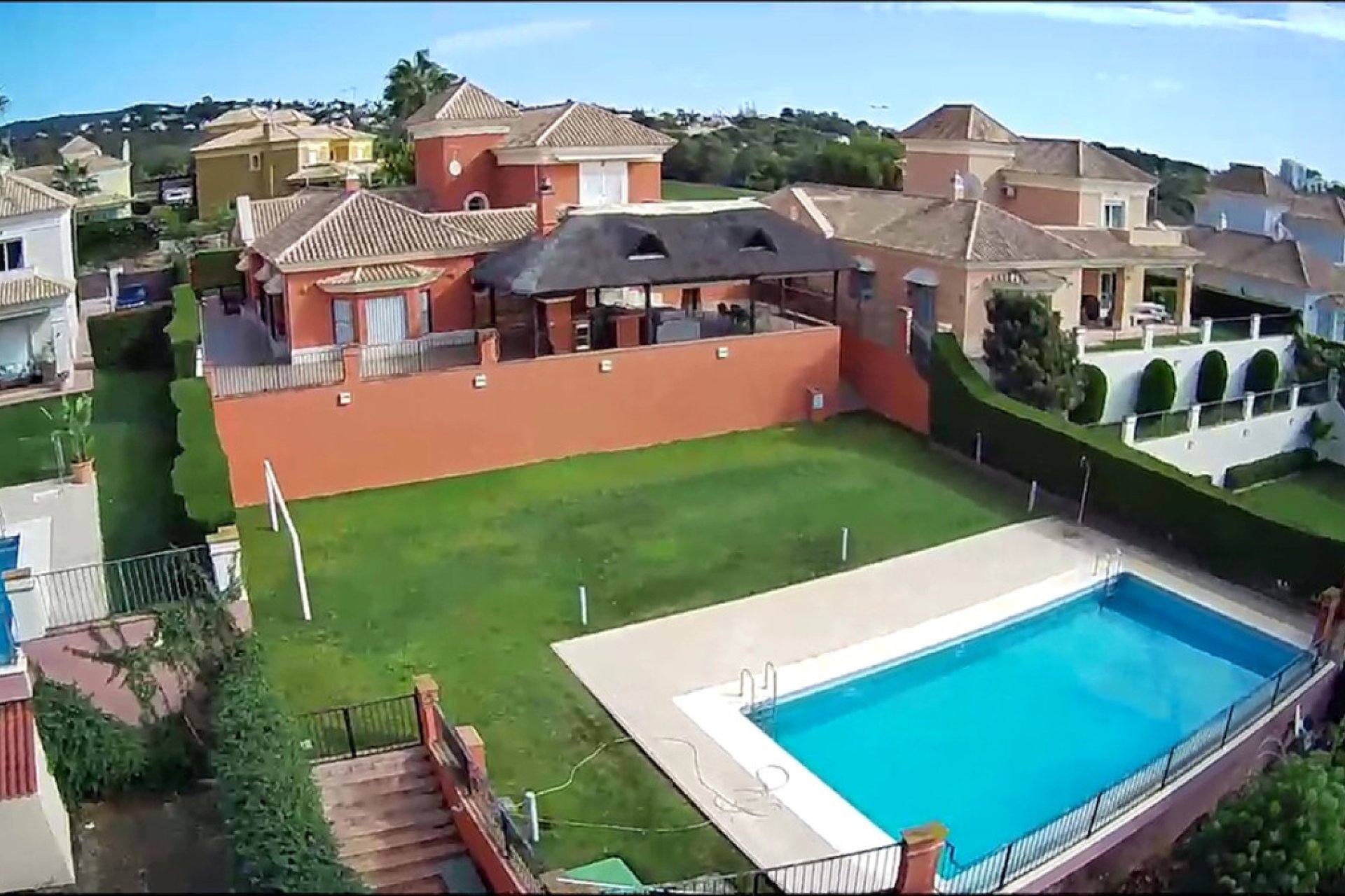 Resale - House - Detached Villa - Marbella - Santa Clara