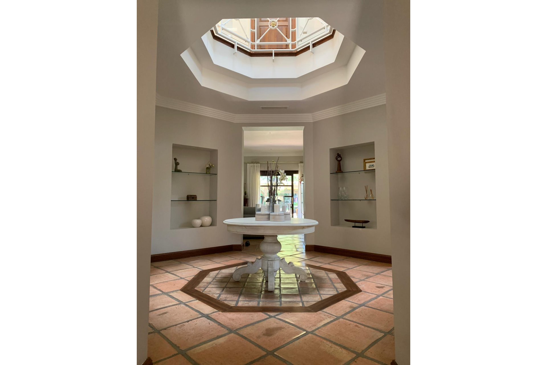 Resale - House - Detached Villa - Marbella - Sierra Blanca