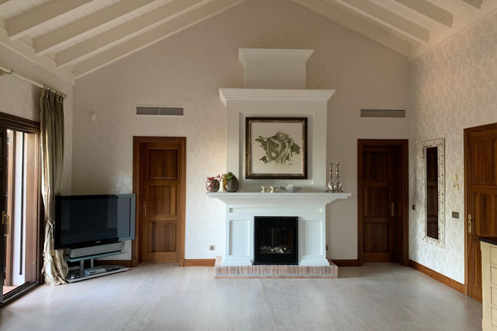 Resale - House - Detached Villa - Marbella - Sierra Blanca