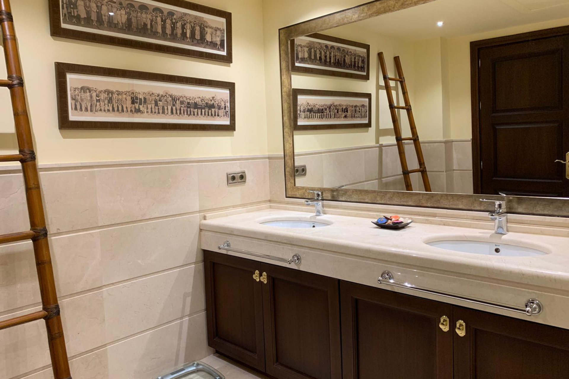 Resale - House - Detached Villa - Marbella - Sierra Blanca