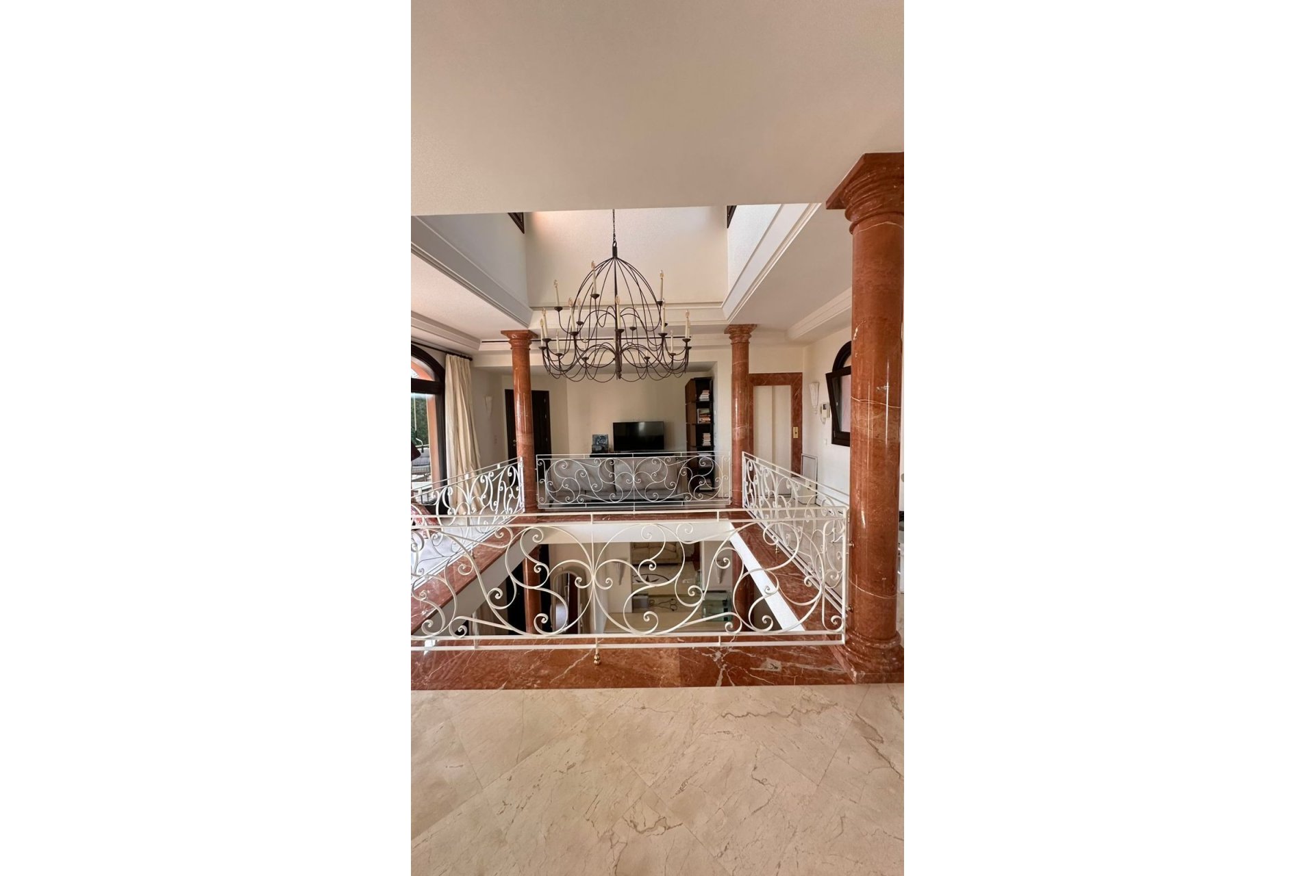 Resale - House - Detached Villa - Marbella - Sierra Blanca