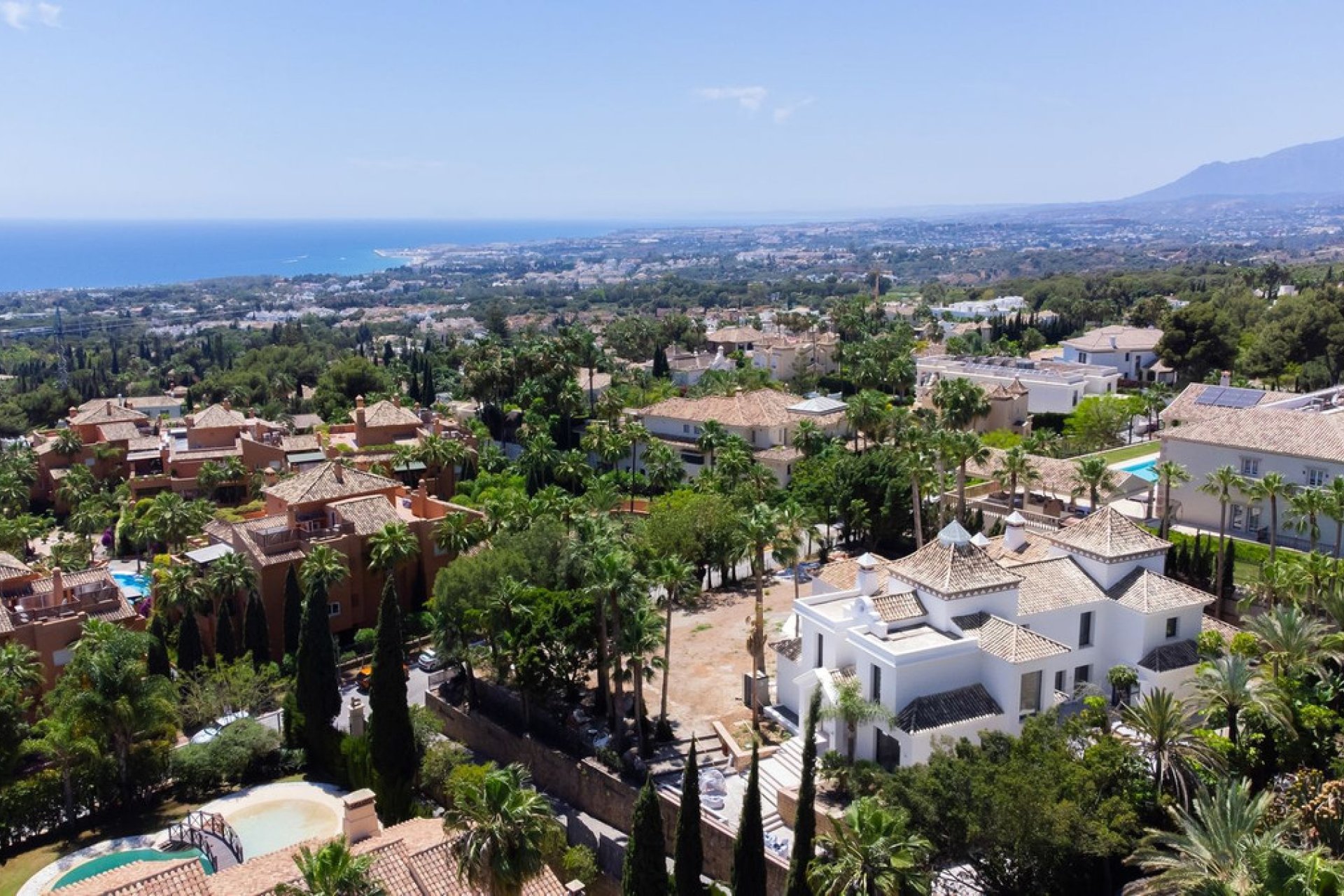 Resale - House - Detached Villa - Marbella - Sierra Blanca