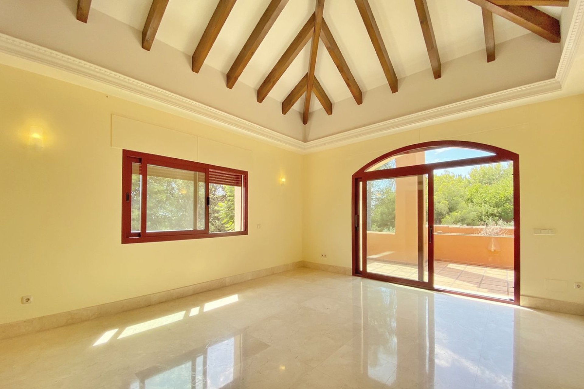 Resale - House - Detached Villa - Marbella - Sierra Blanca