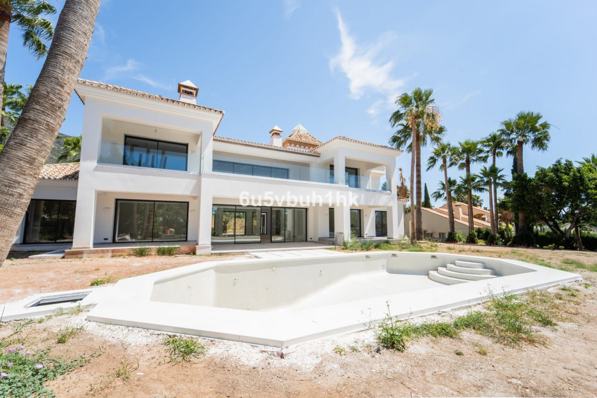 Resale - House - Detached Villa - Marbella - Sierra Blanca