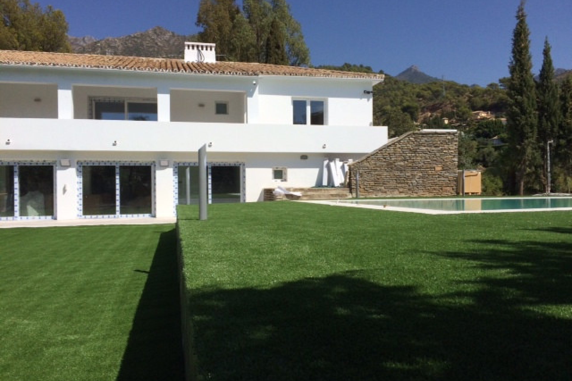 Resale - House - Detached Villa - Marbella - Sierra Blanca