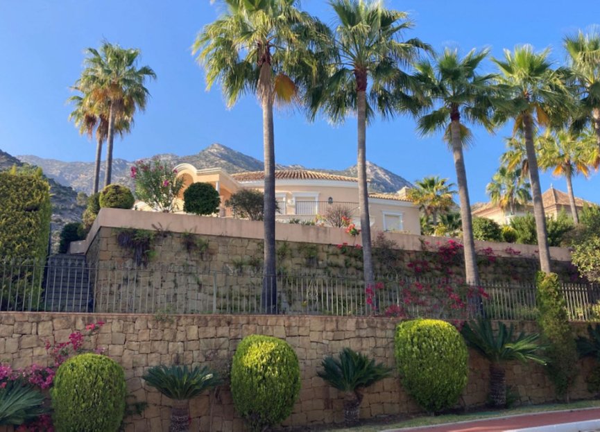 Resale - House - Detached Villa - Marbella - Sierra Blanca