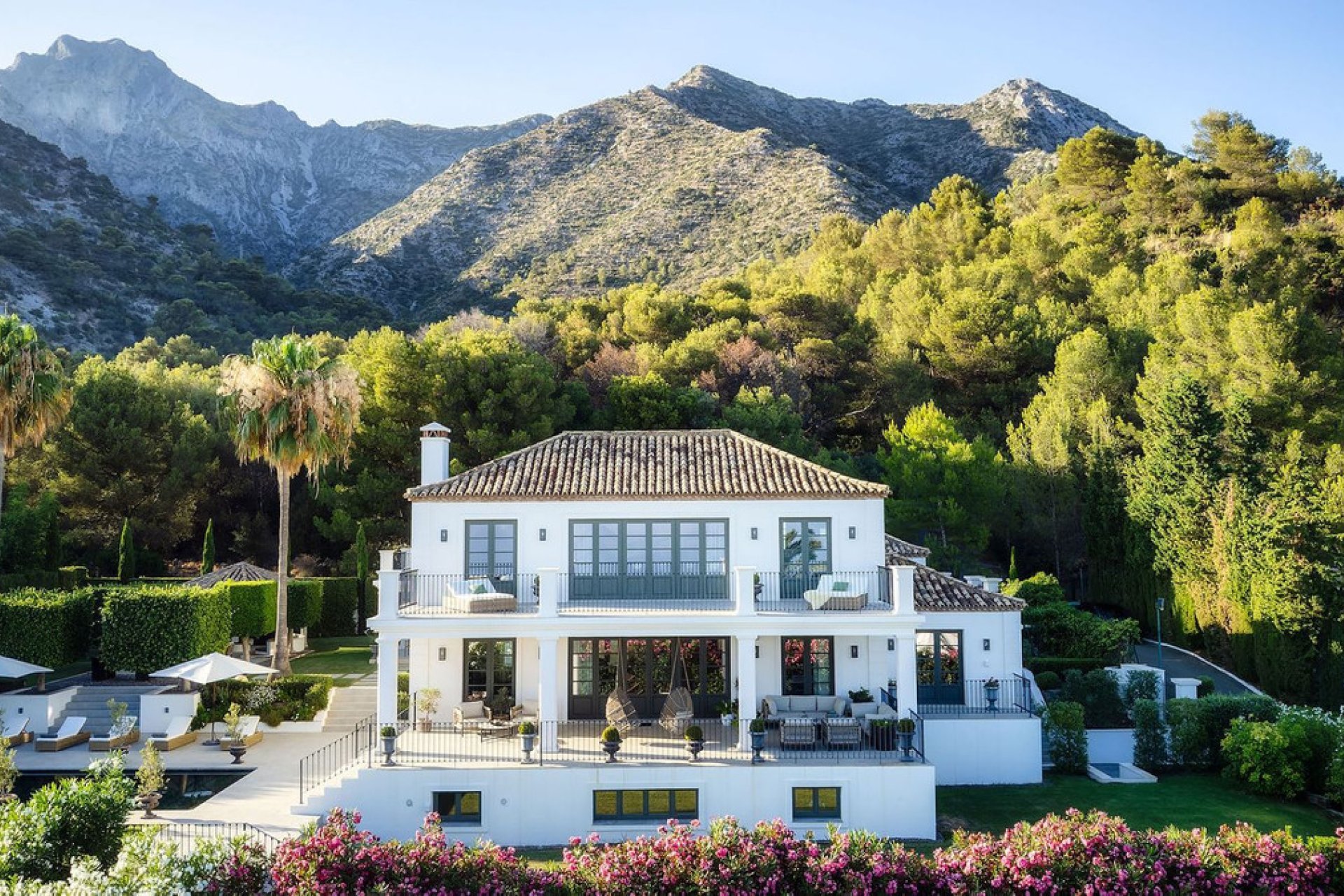 Resale - House - Detached Villa - Marbella - Sierra Blanca