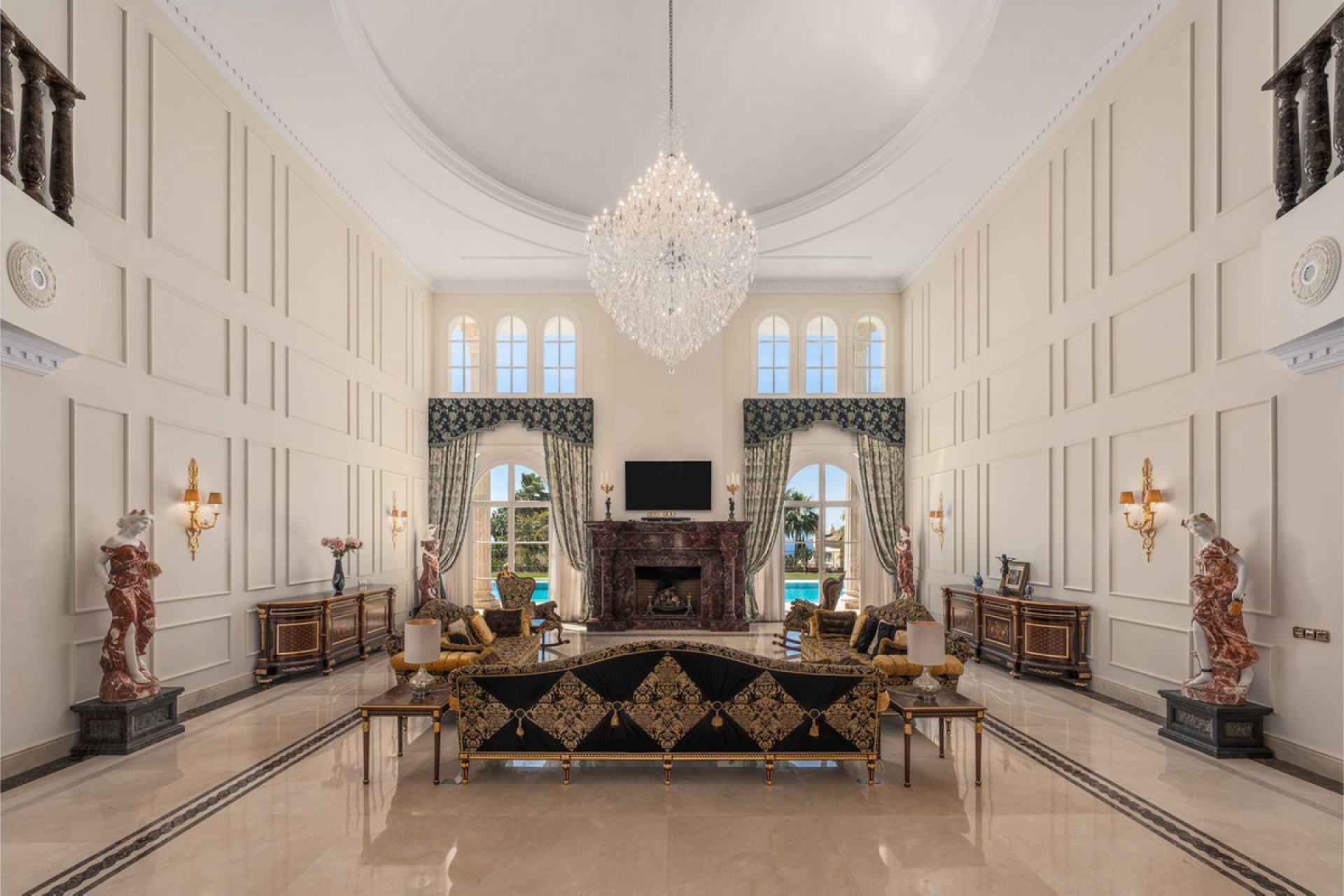 Resale - House - Detached Villa - Marbella - Sierra Blanca