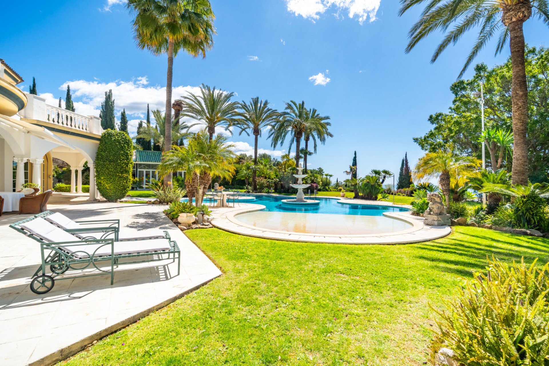 Resale - House - Detached Villa - Marbella - The Golden Mile