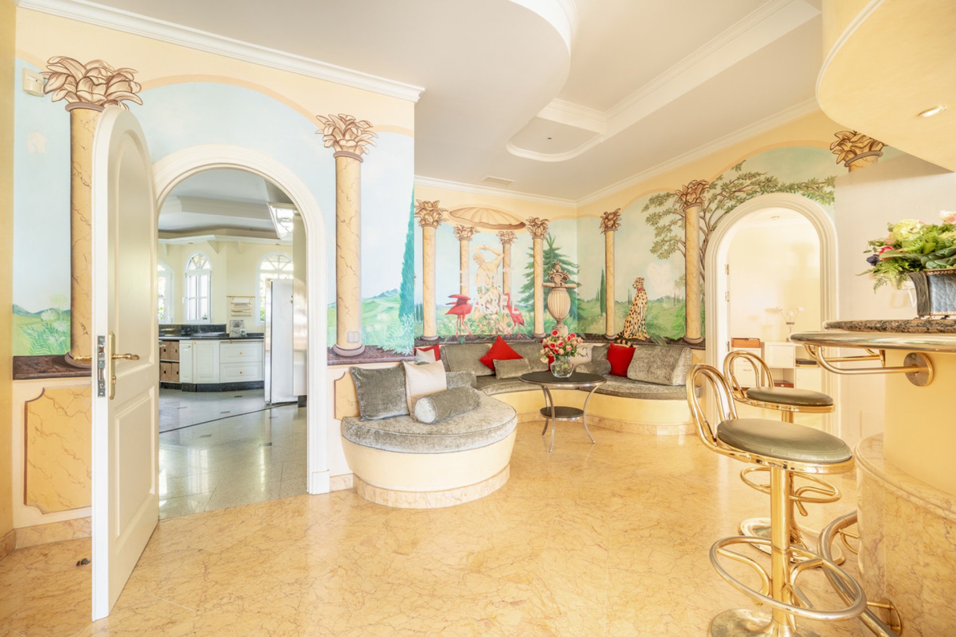 Resale - House - Detached Villa - Marbella - The Golden Mile