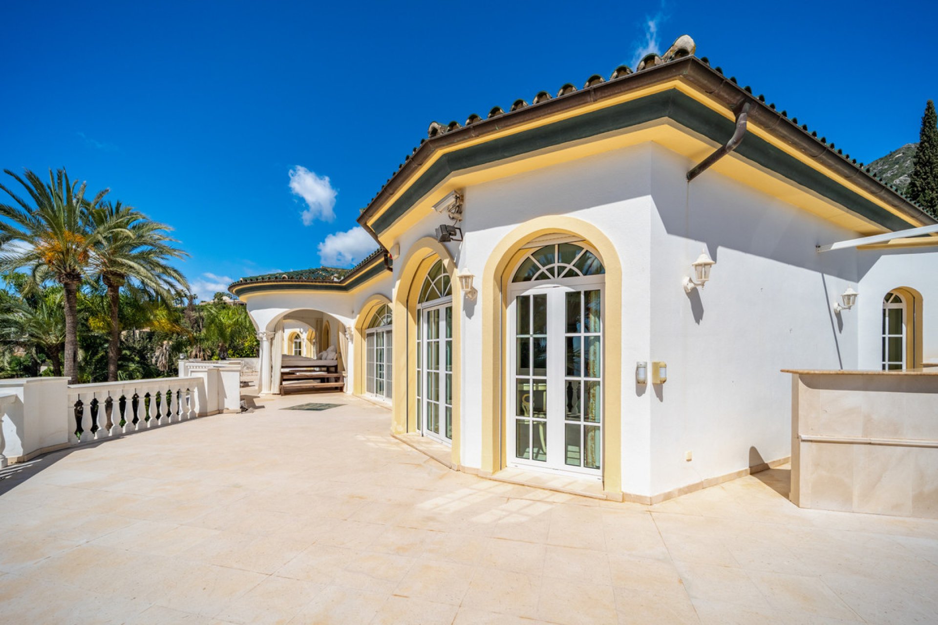 Resale - House - Detached Villa - Marbella - The Golden Mile