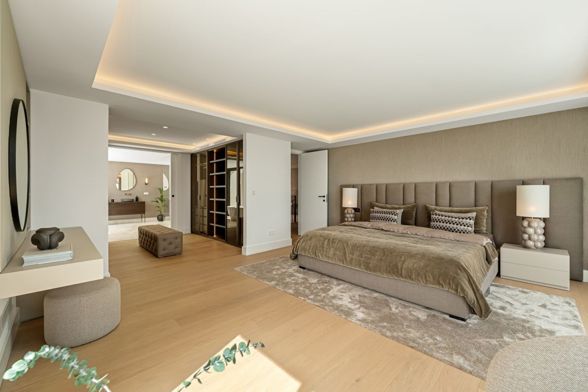 Resale - House - Detached Villa - Marbella - The Golden Mile