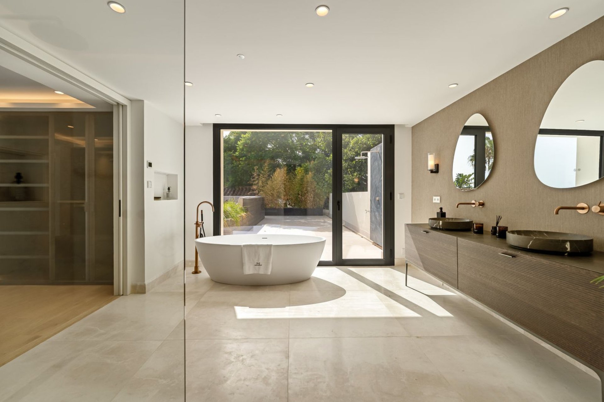 Resale - House - Detached Villa - Marbella - The Golden Mile