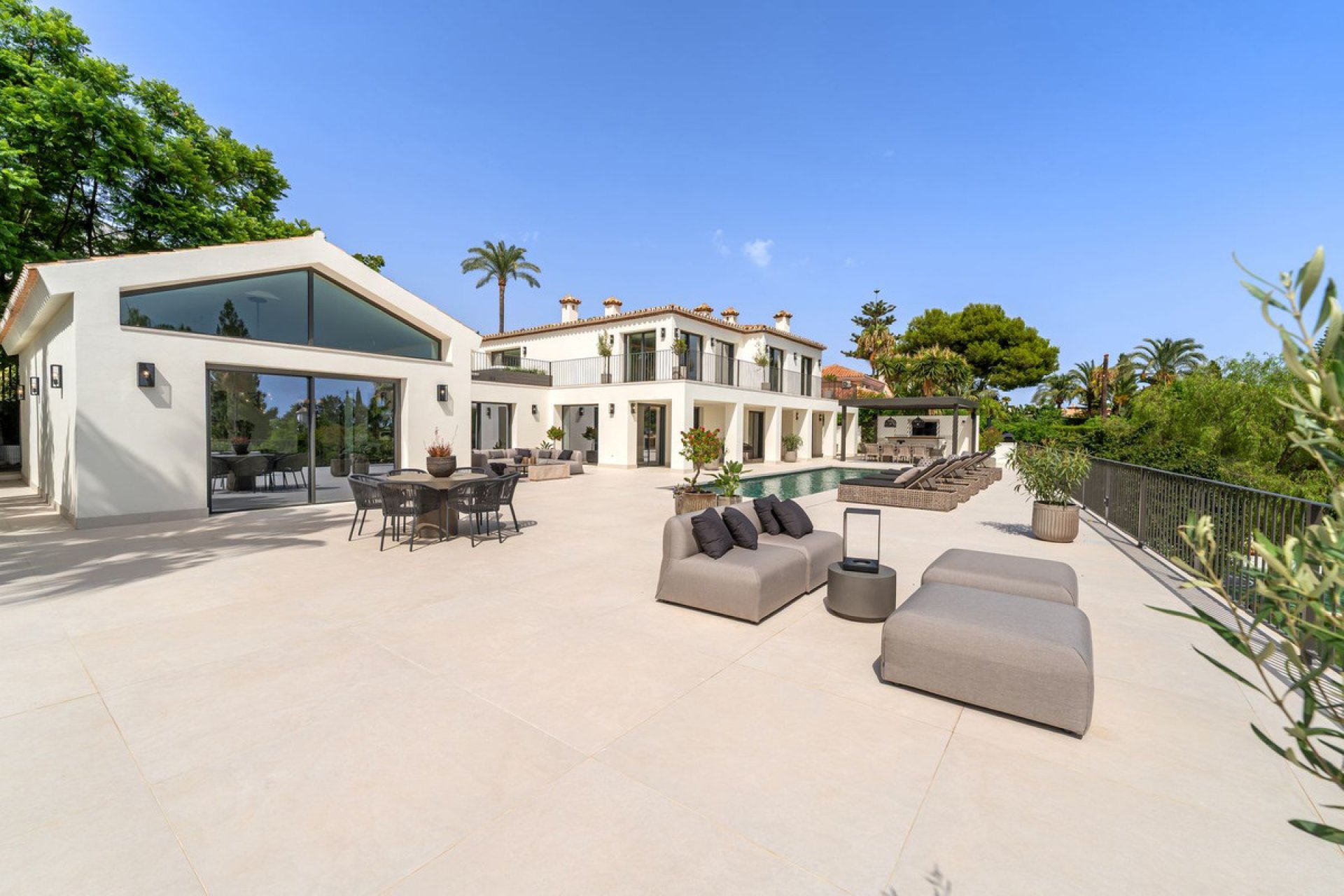 Resale - House - Detached Villa - Marbella - The Golden Mile