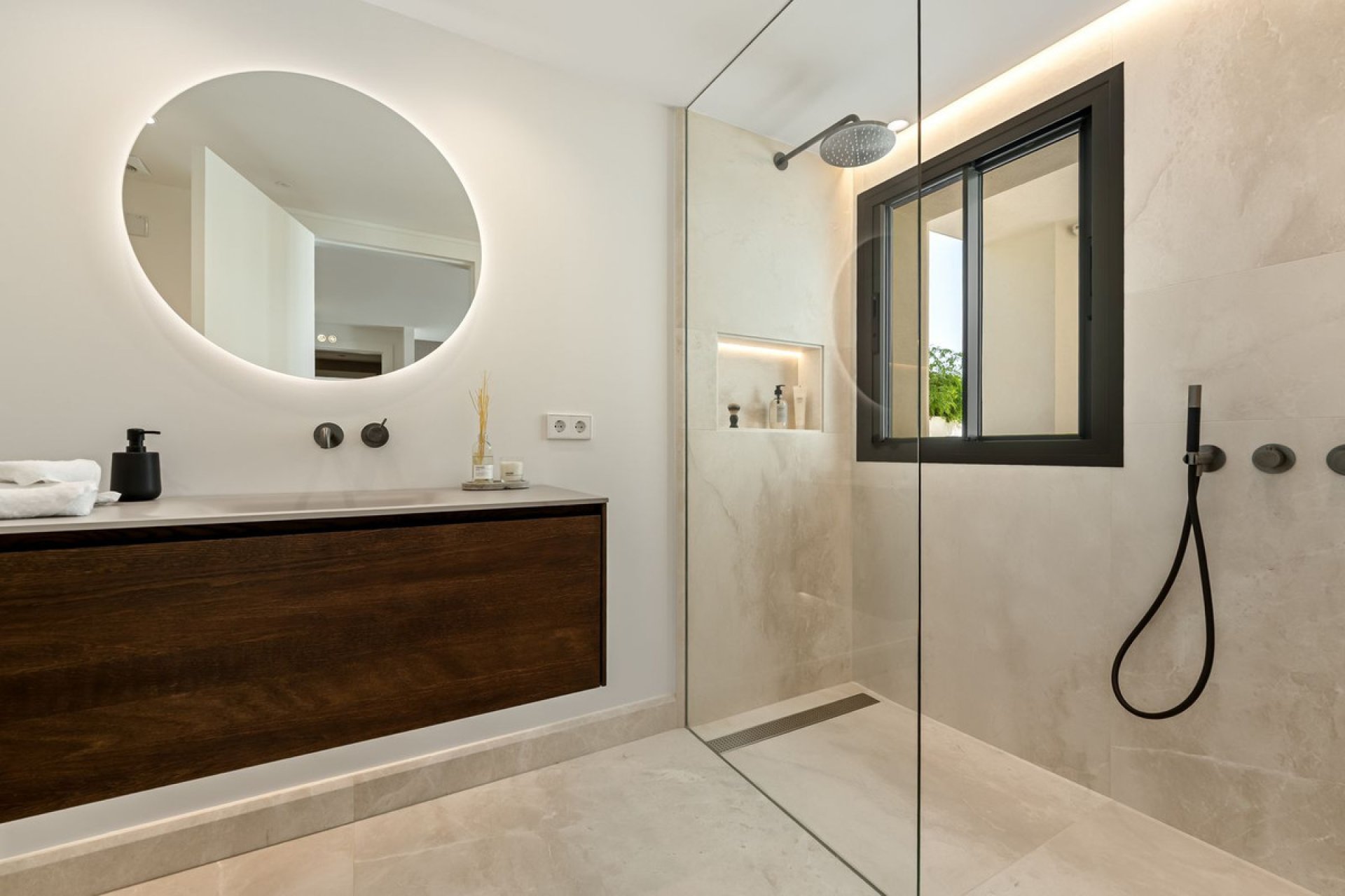 Resale - House - Detached Villa - Marbella - The Golden Mile