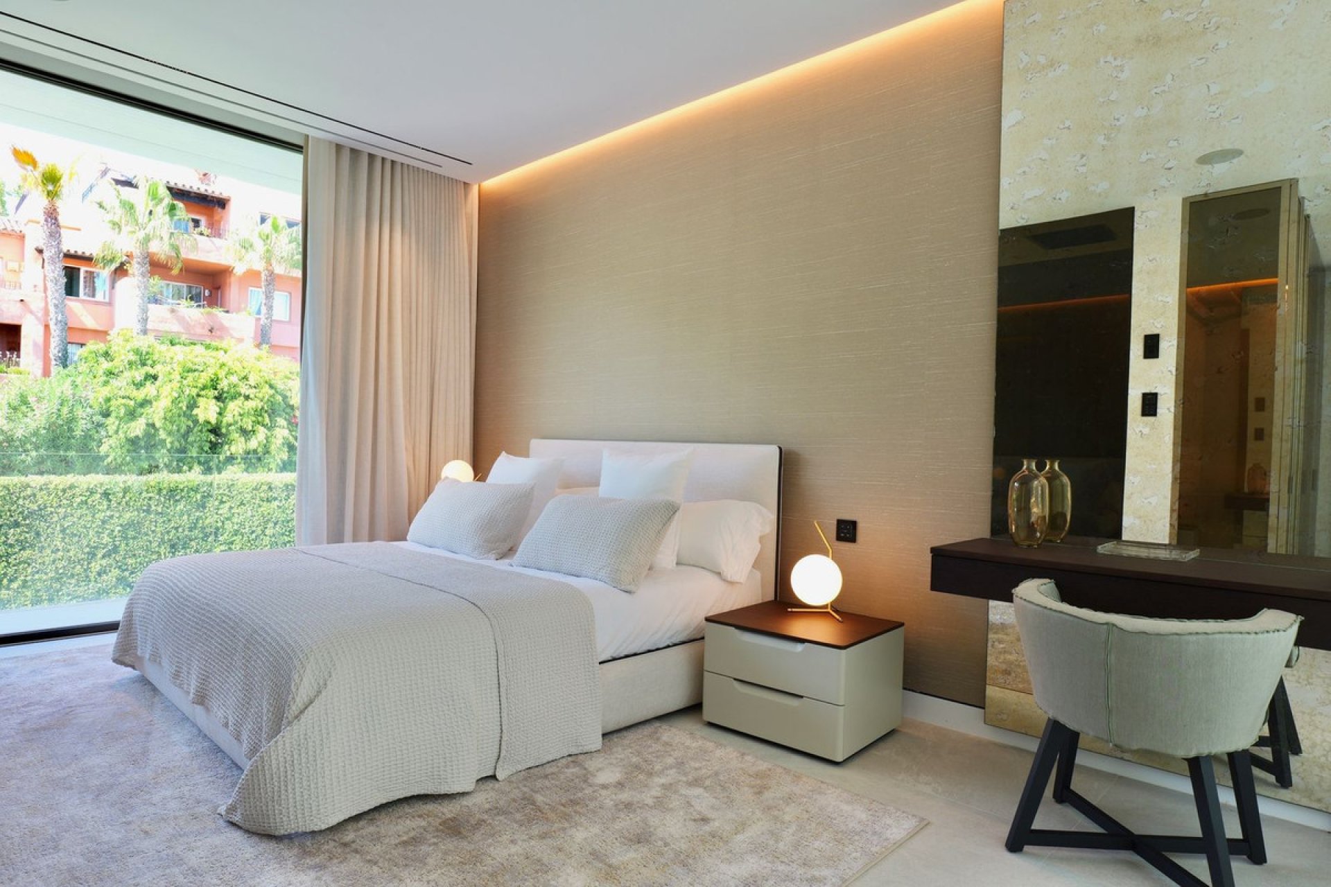 Resale - House - Detached Villa - Marbella - The Golden Mile