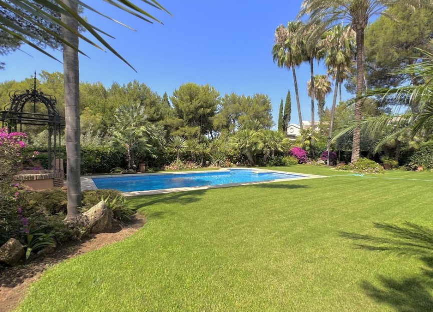 Resale - House - Detached Villa - Marbella - The Golden Mile