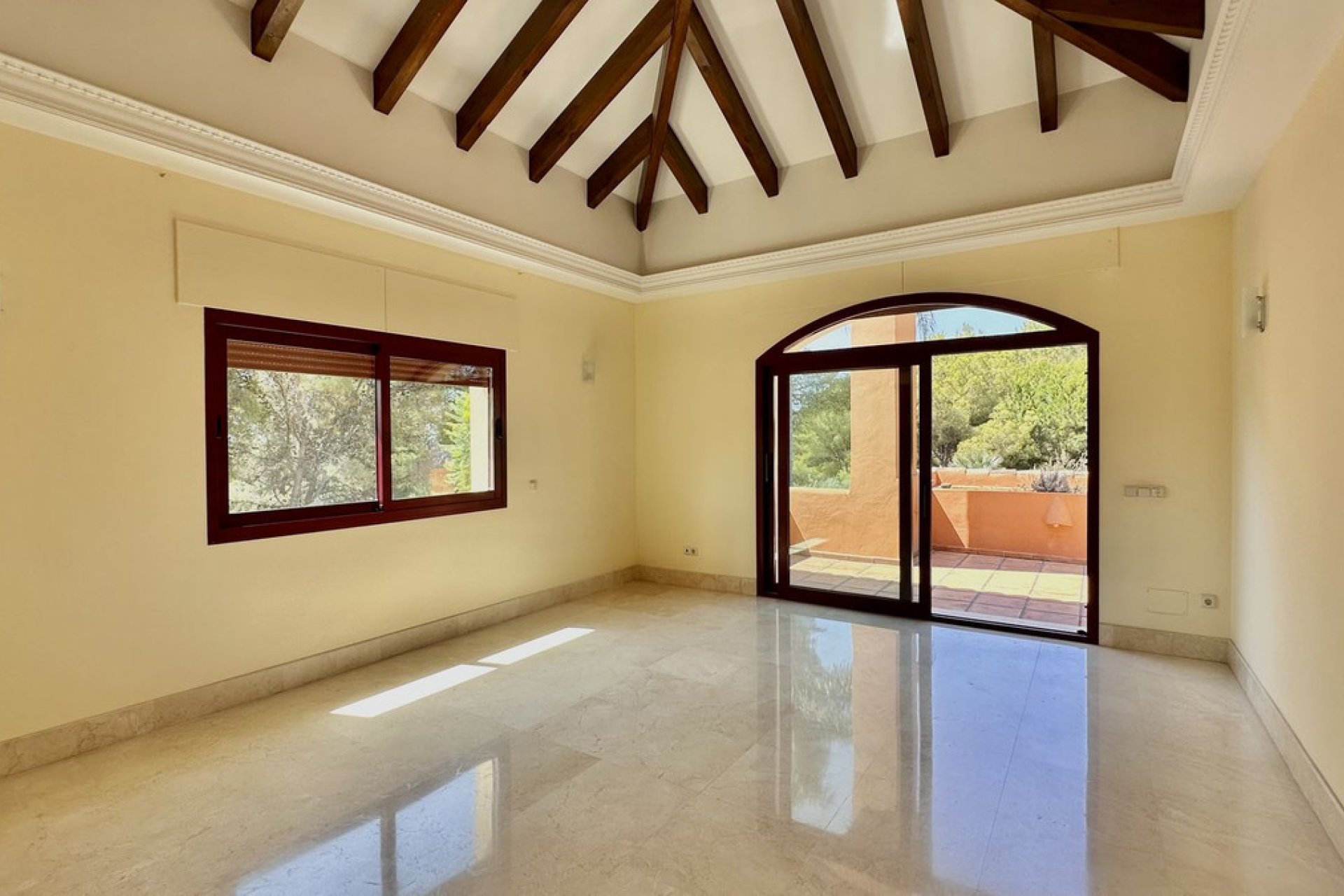 Resale - House - Detached Villa - Marbella - The Golden Mile