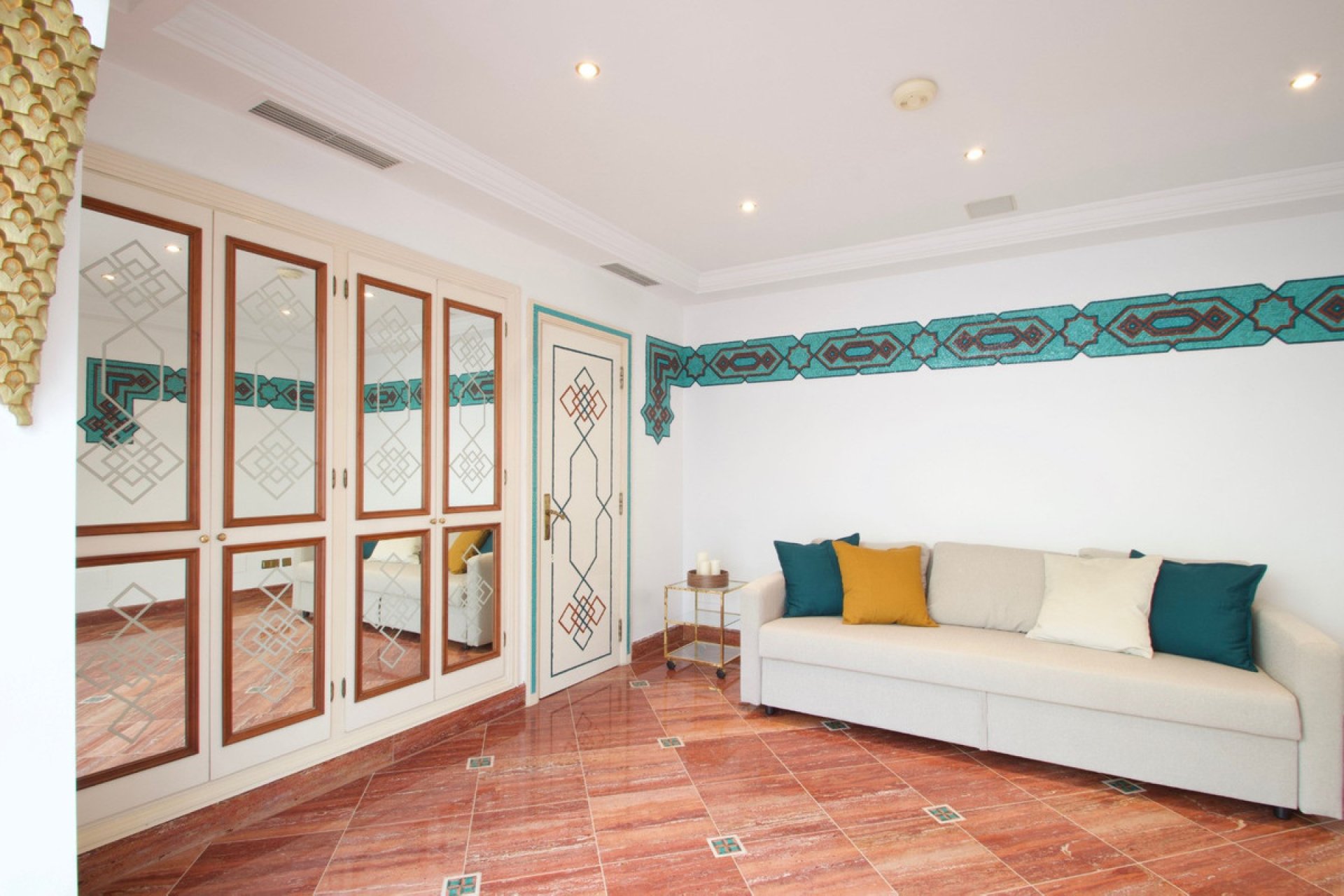 Resale - House - Detached Villa - Marbella - The Golden Mile