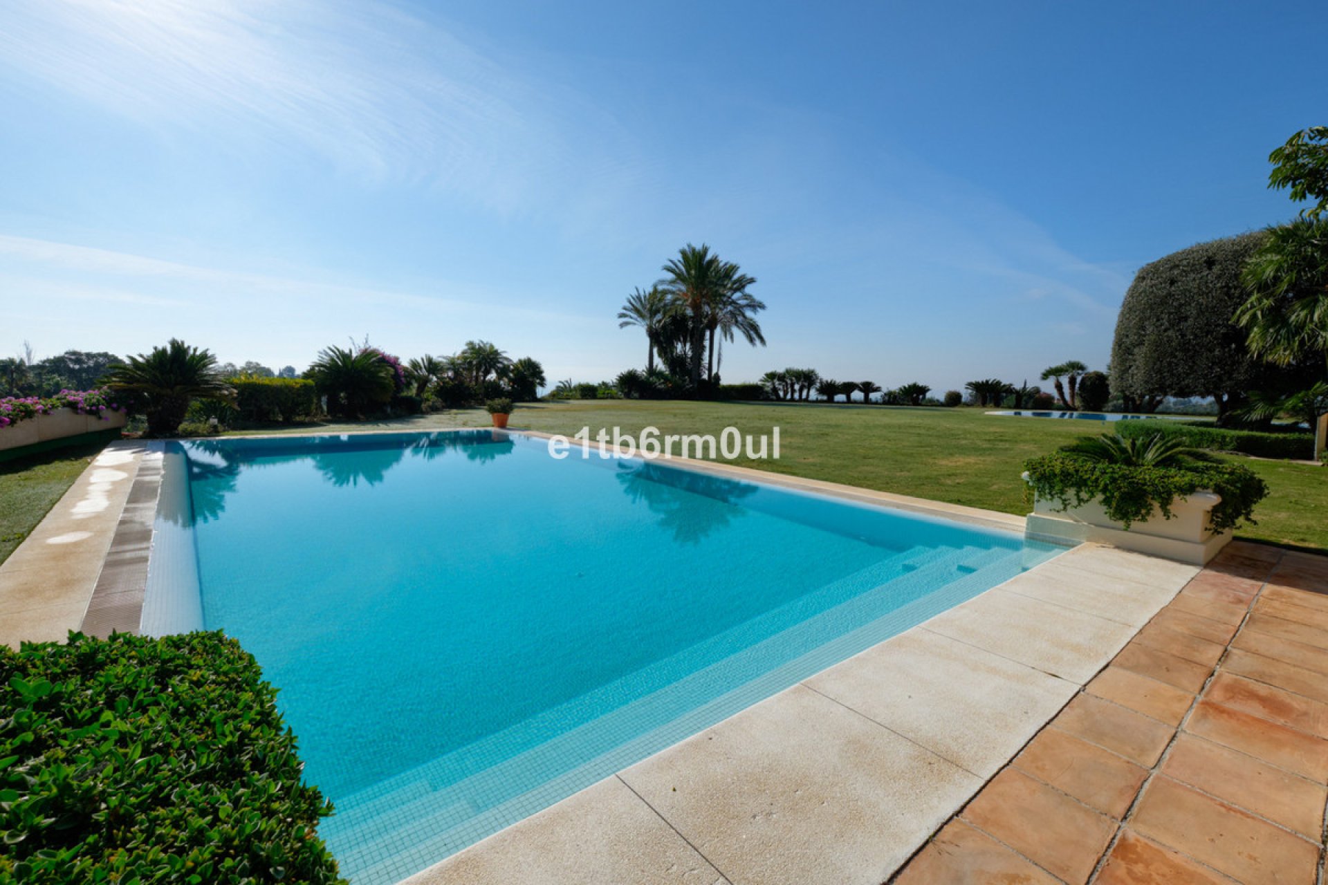 Resale - House - Detached Villa - Marbella - The Golden Mile