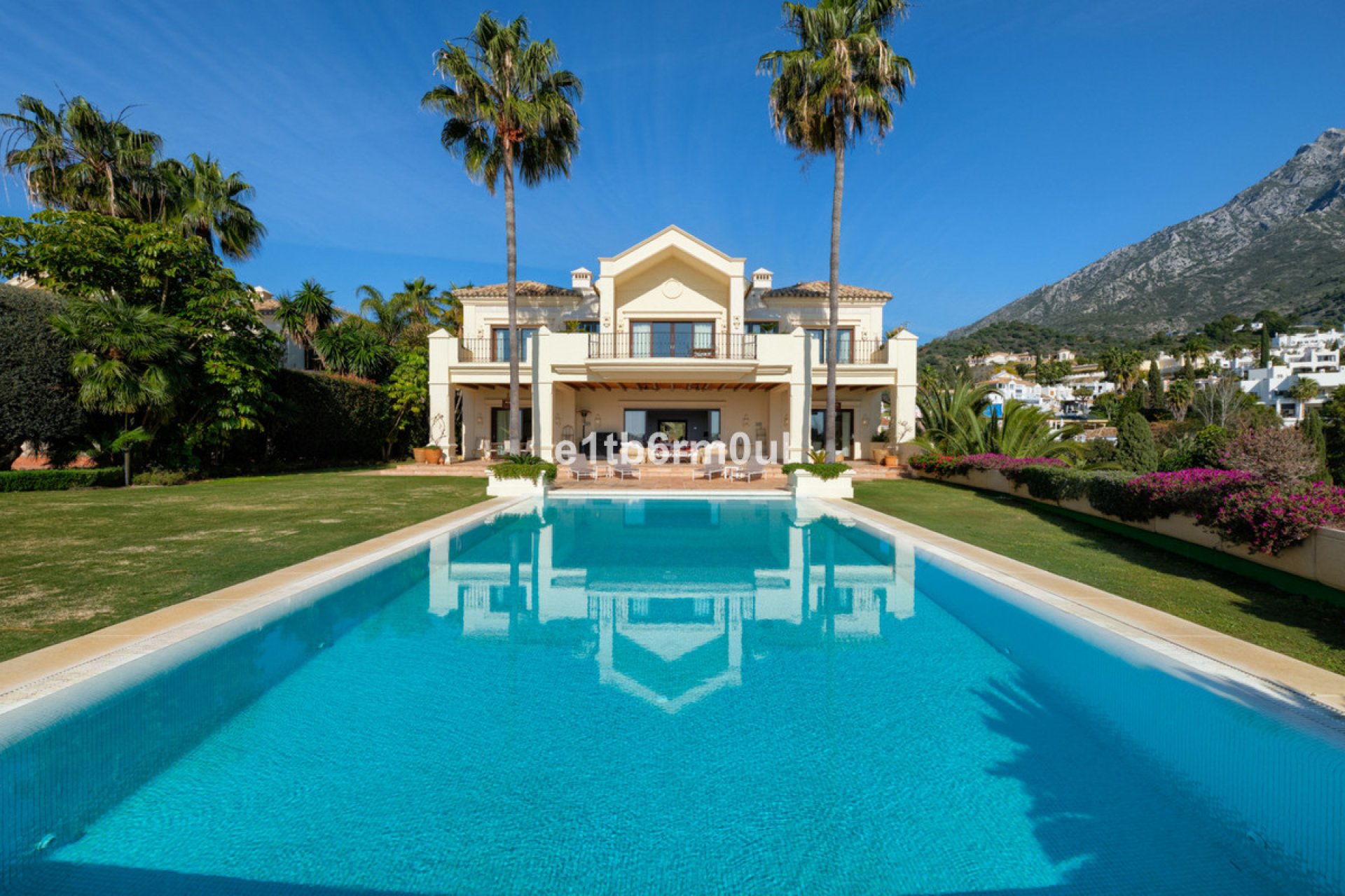 Resale - House - Detached Villa - Marbella - The Golden Mile