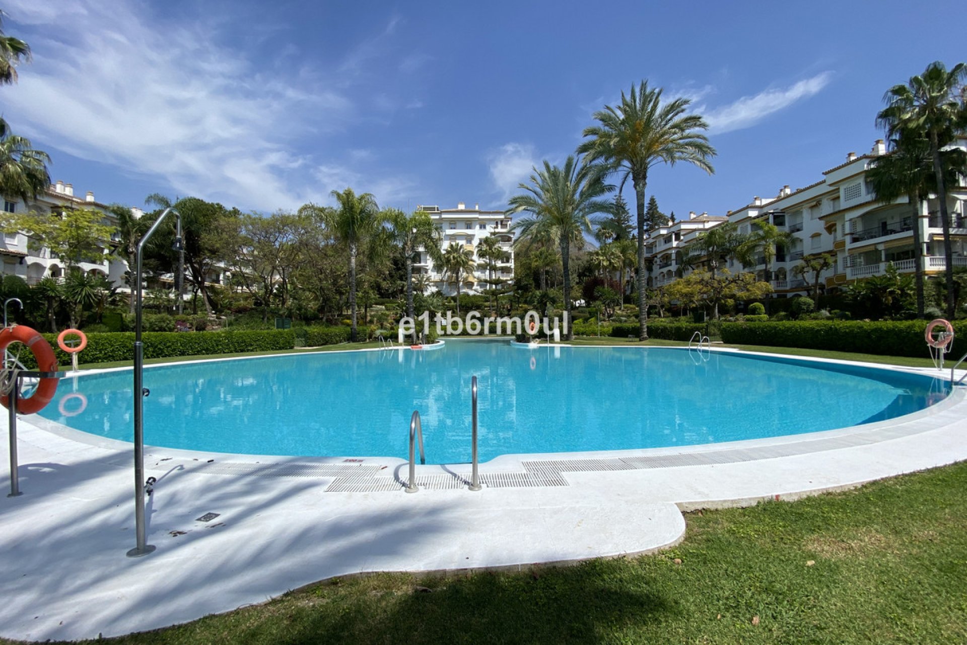 Resale - House - Detached Villa - Marbella - The Golden Mile