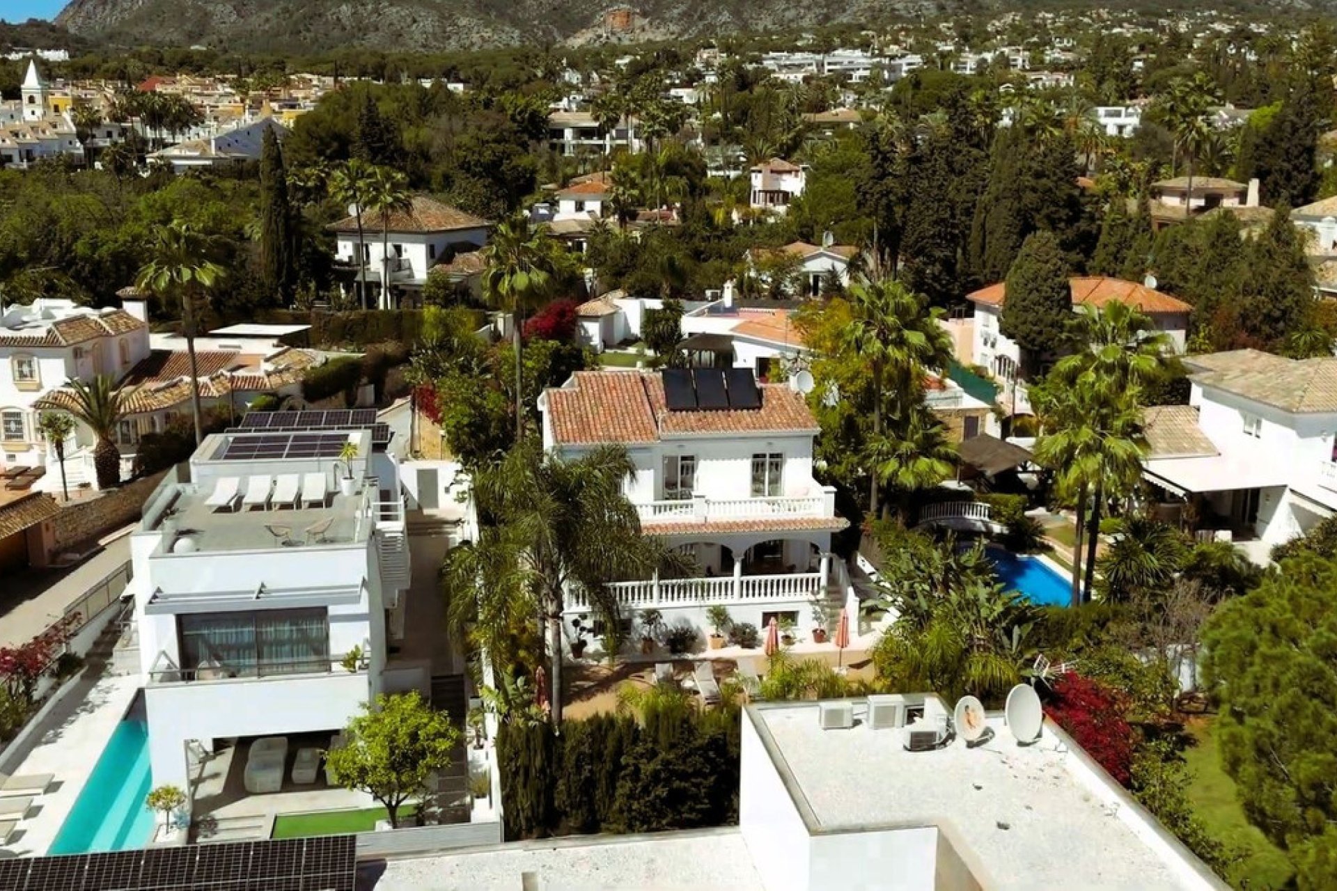 Resale - House - Detached Villa - Marbella - The Golden Mile