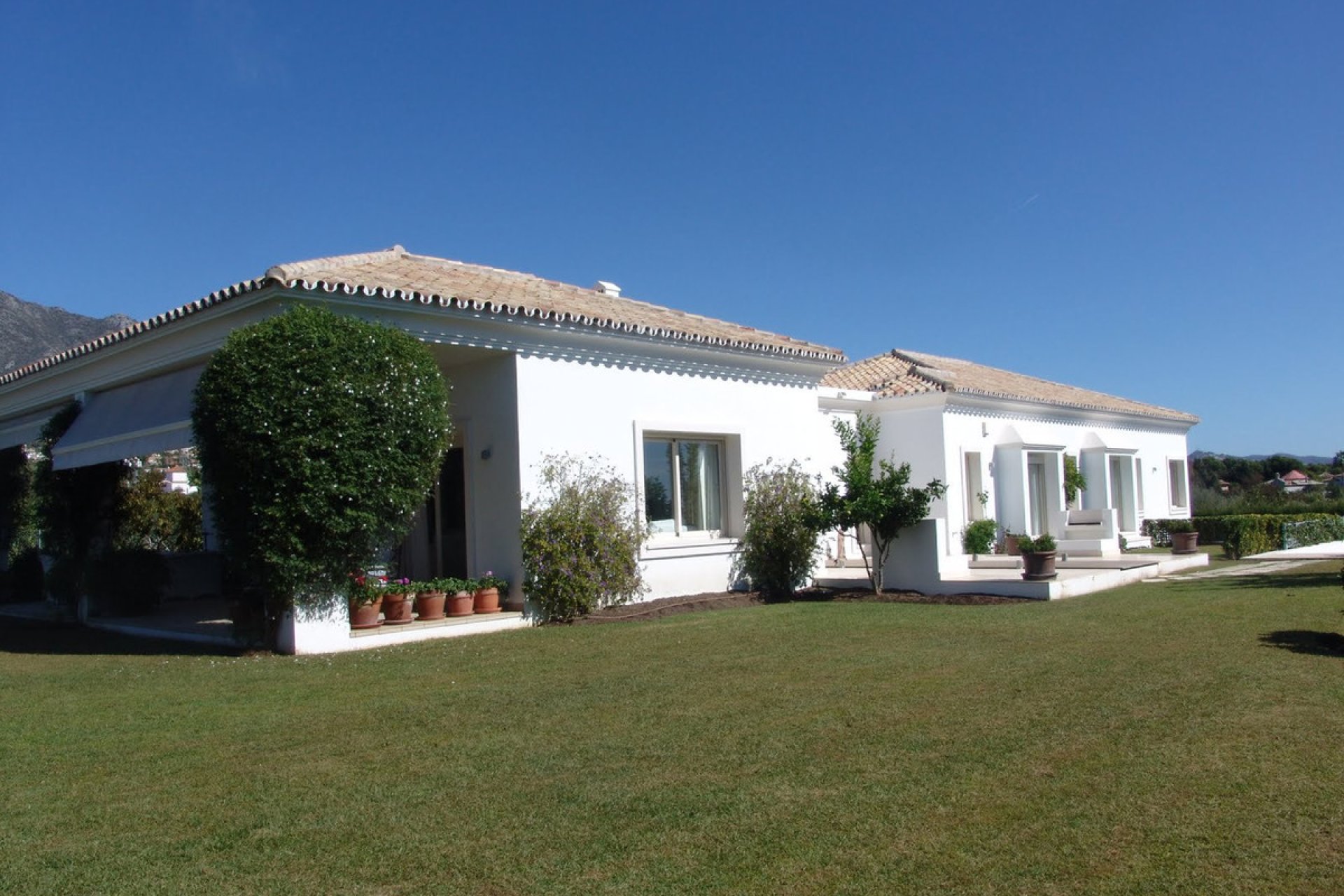 Resale - House - Detached Villa - Marbella - The Golden Mile